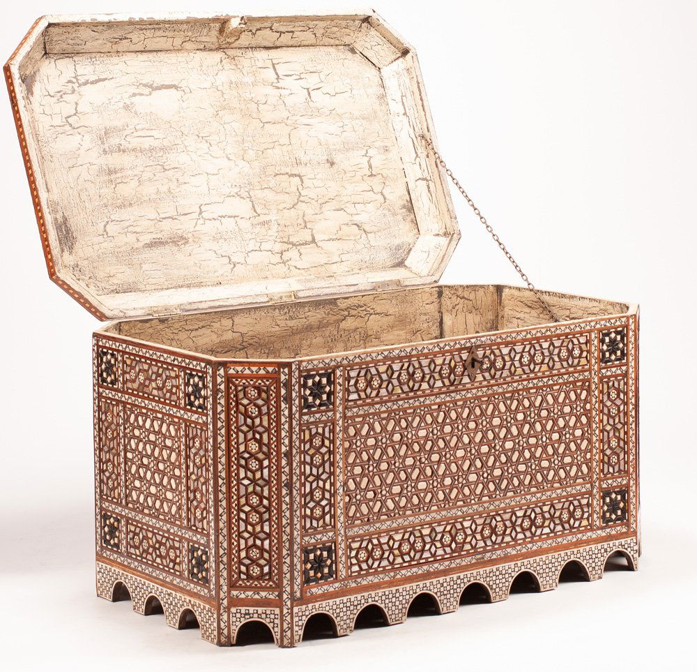 MOORISH STYLE INLAID BLANKET CHEST (1 of 2)