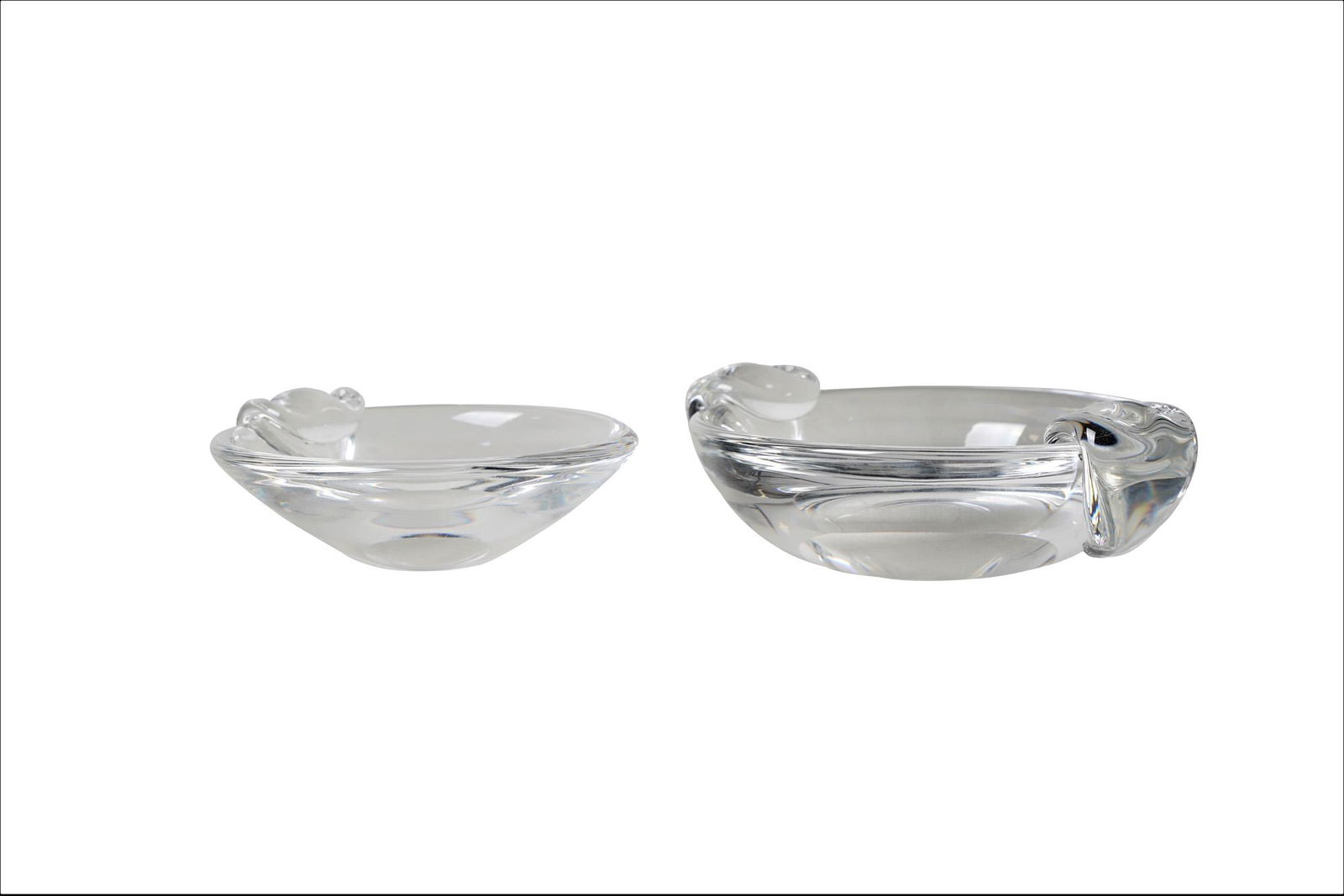 TWO STEUBEN CRYSTAL DISHES (1 of 6)