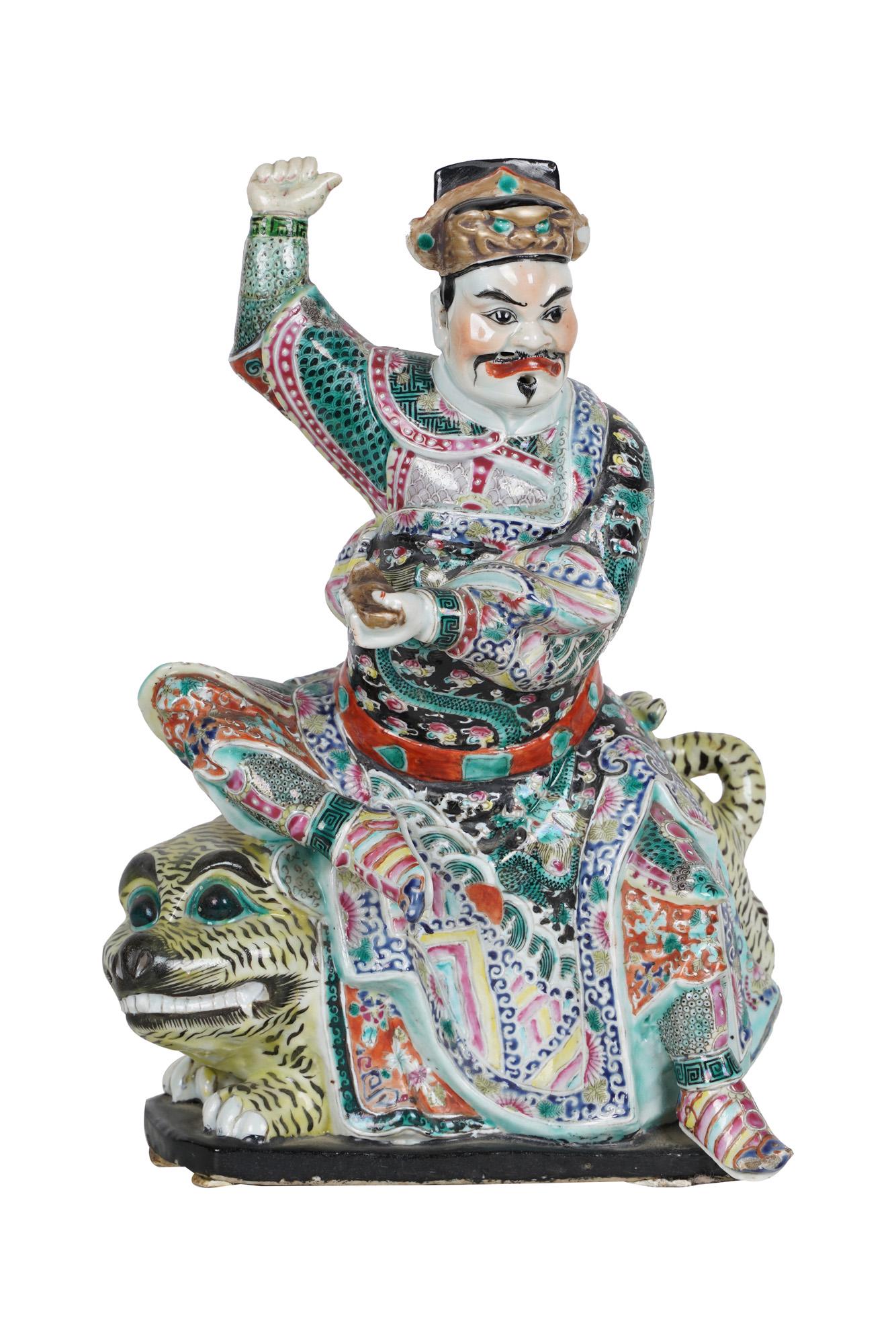 CHINESE FIGURAL ROOF TILE (1 of 9)