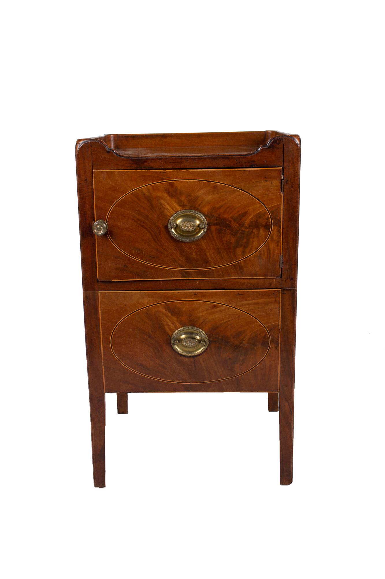 GEORGE III BEDSIDE COMMODE (1 of 5)