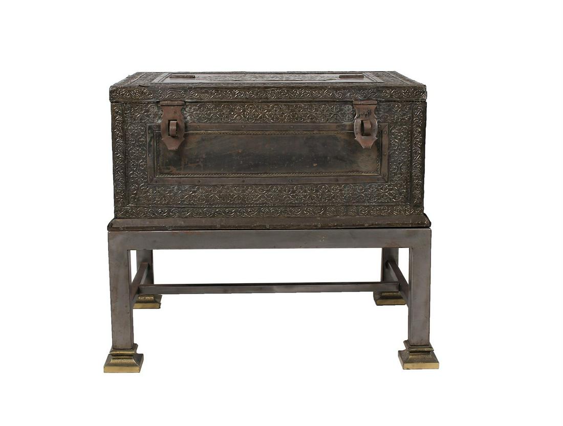 REPOUSSE BRASS & METAL TRUNK ON STAND (1 of 8)