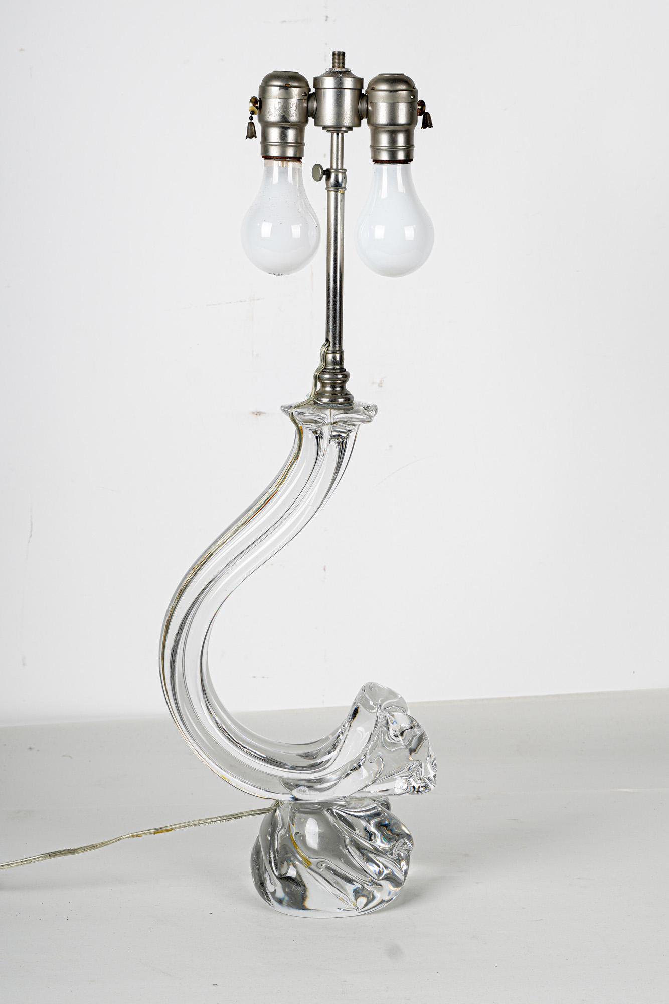 DAUM NANCY MOLDED GLASS TABLE LAMP (1 of 7)