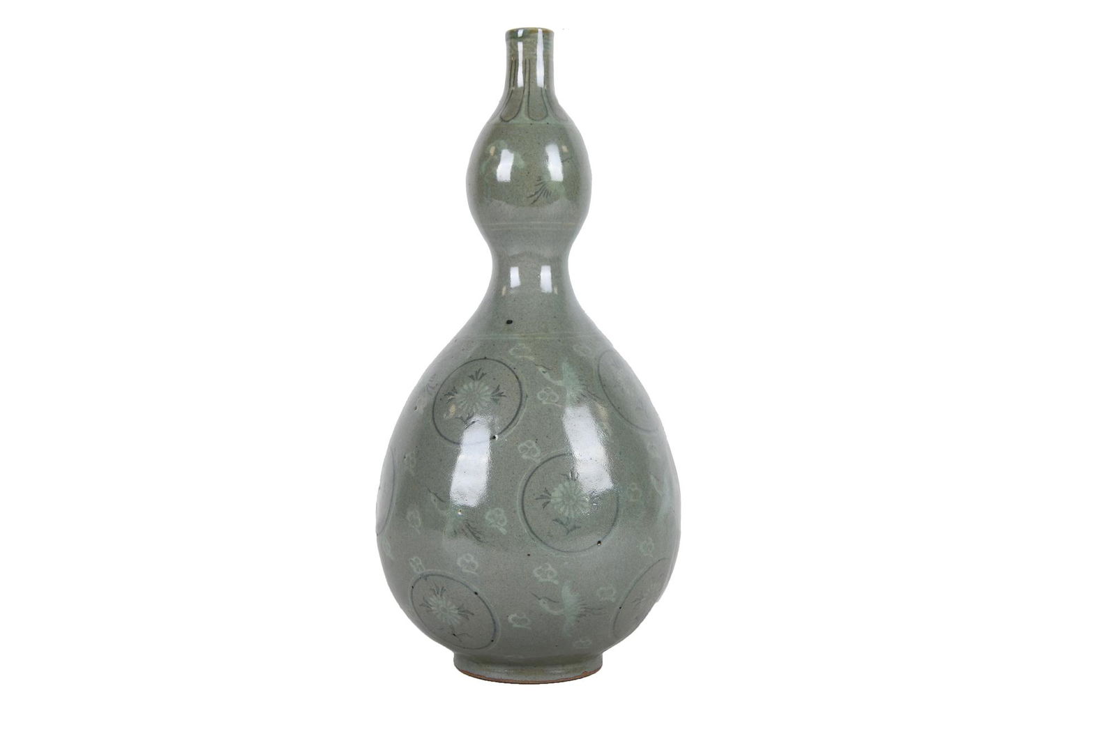 KOREAN GREEN GLAZED DOUBLE GOURD VASE (1 of 5)