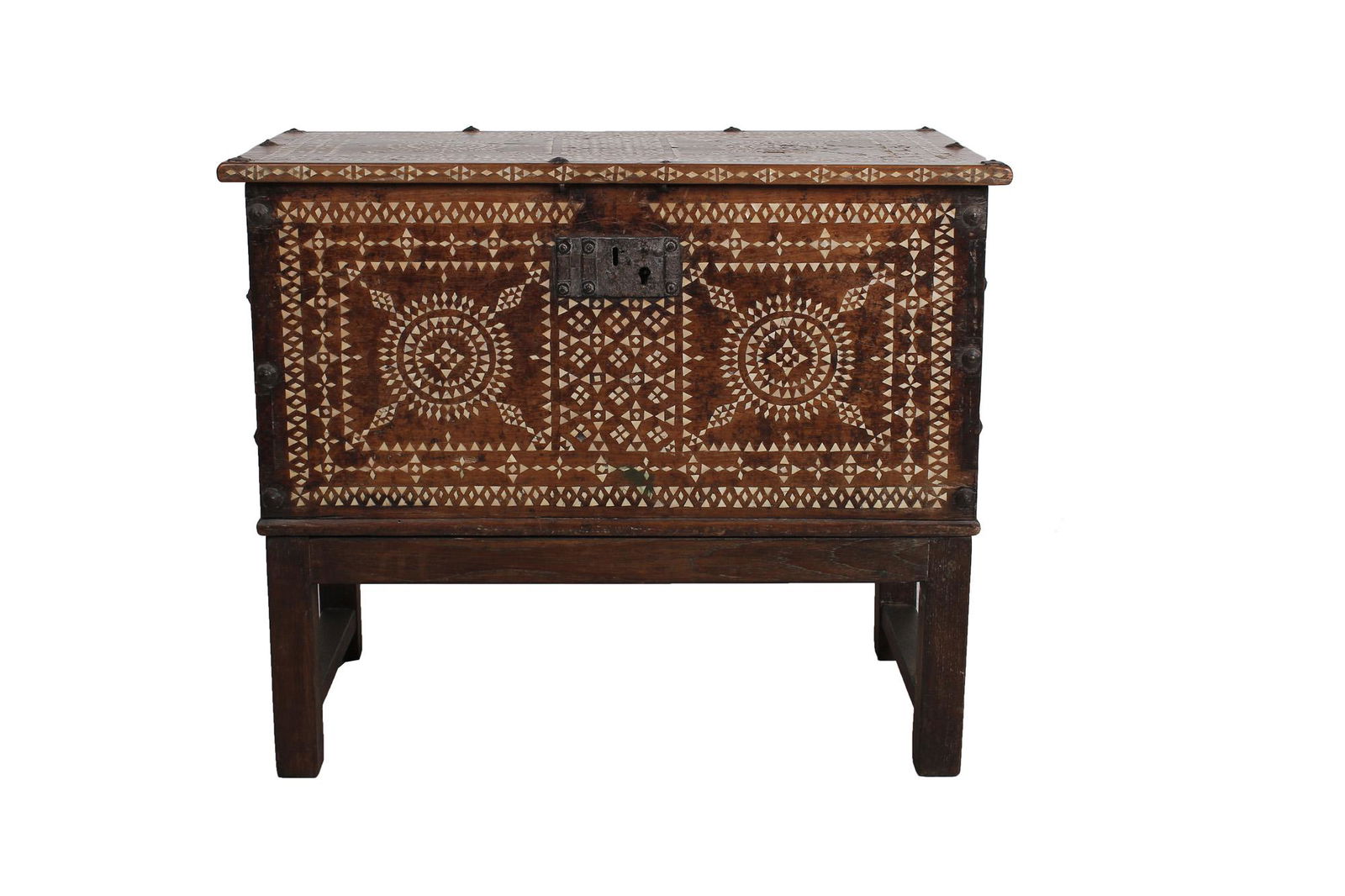 LEVANTINE FOOT LOCKER (1 of 8)