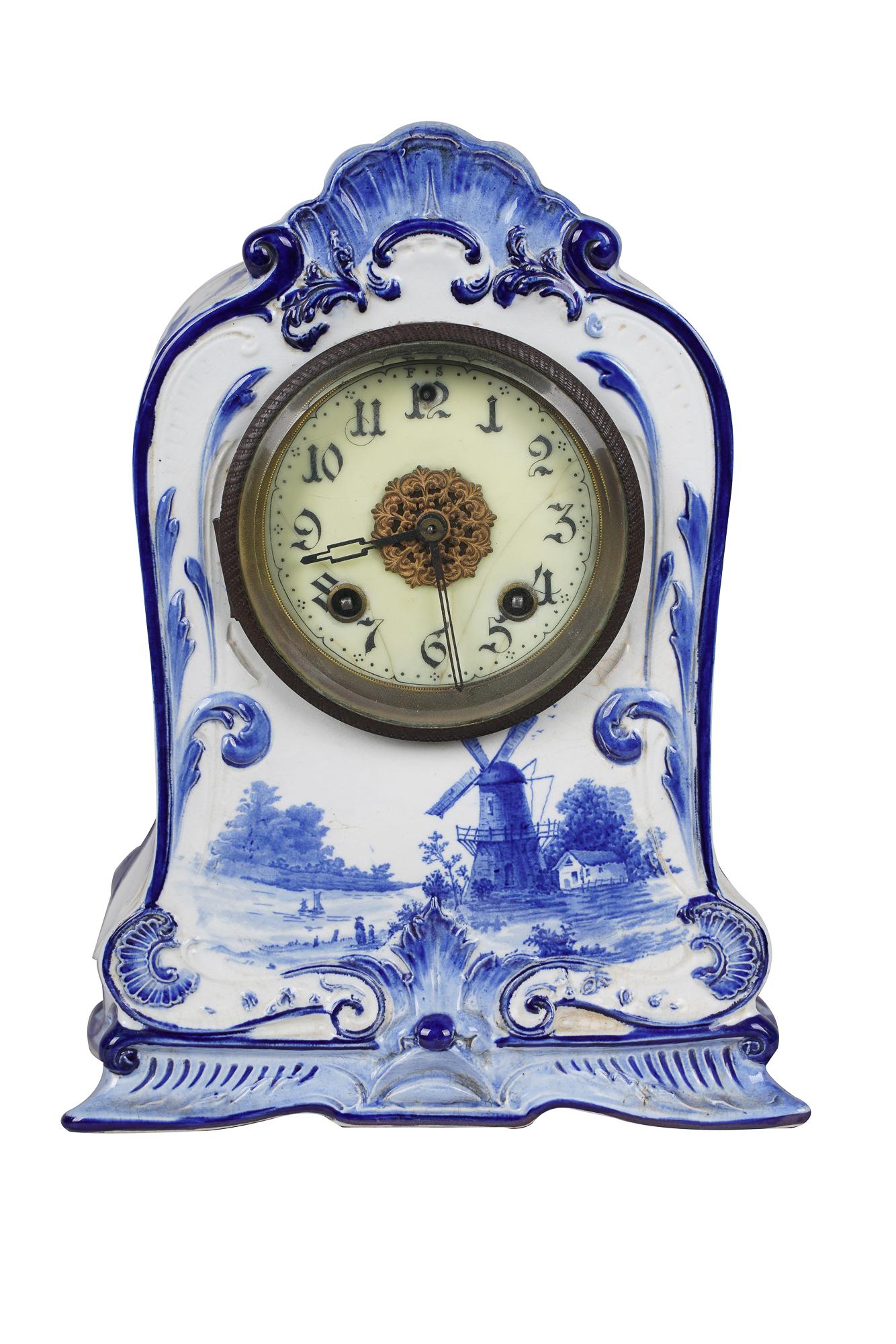 NEW HAVEN CLOCK CO. DELFT STYLE PORCELAIN MANTEL CLOCK (1 of 11)