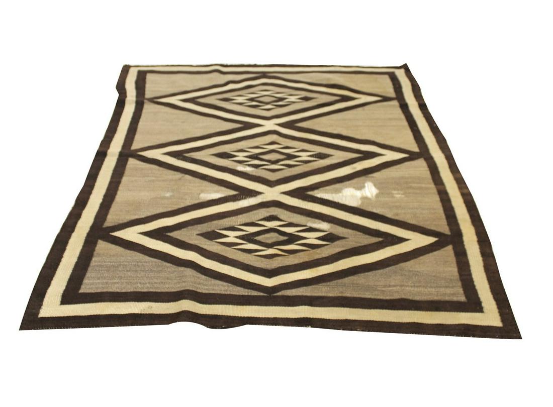 NAVAJO AREA RUG (1 of 7)