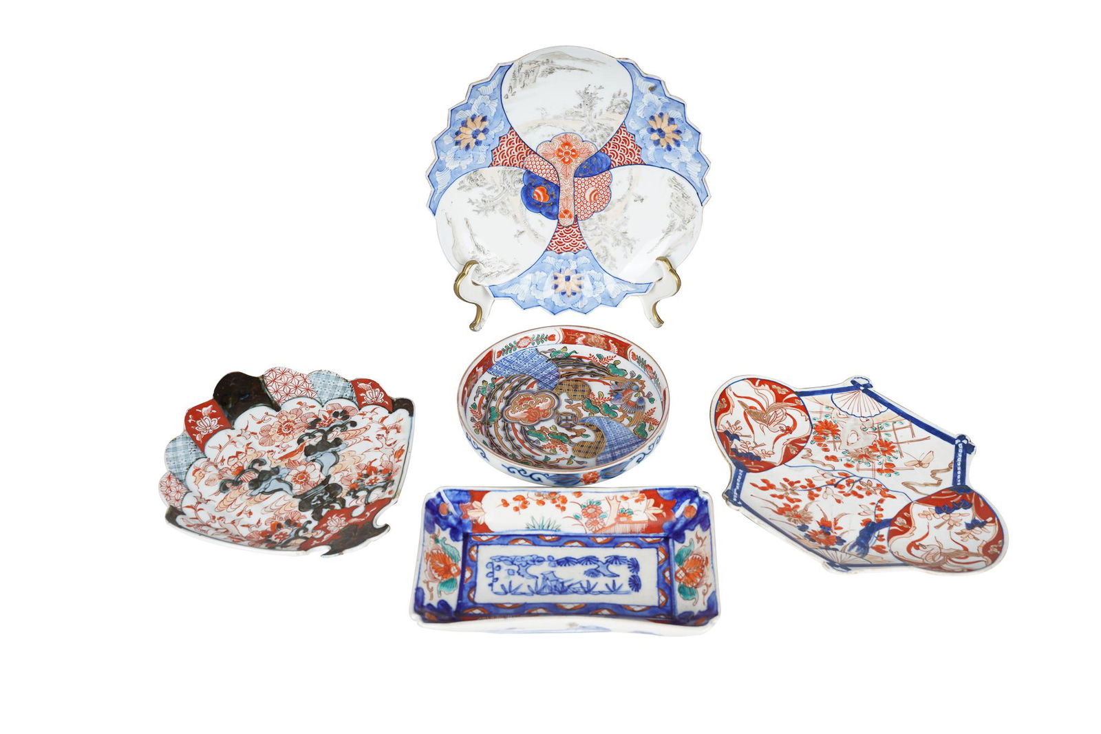 GROUP OF FIVE ASSORTED IMARI PORCELAIN DISHES (1 of 11)