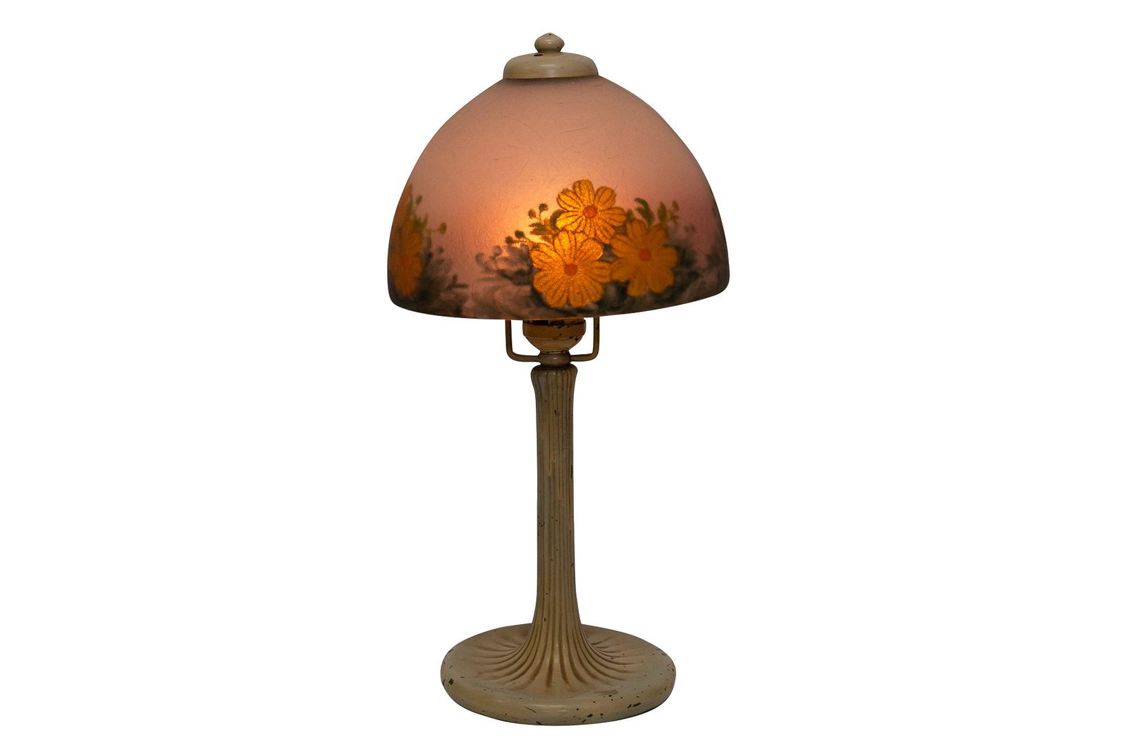 HANDEL DAISY BOUDOIR LAMP: circa 1923 reverse painted "chipped ice" glass shade with a fluted enameled metal base shade depicting daisies shade signed Handel 7017 R.G. base signed HANDEL lower and with cloth label underside Con