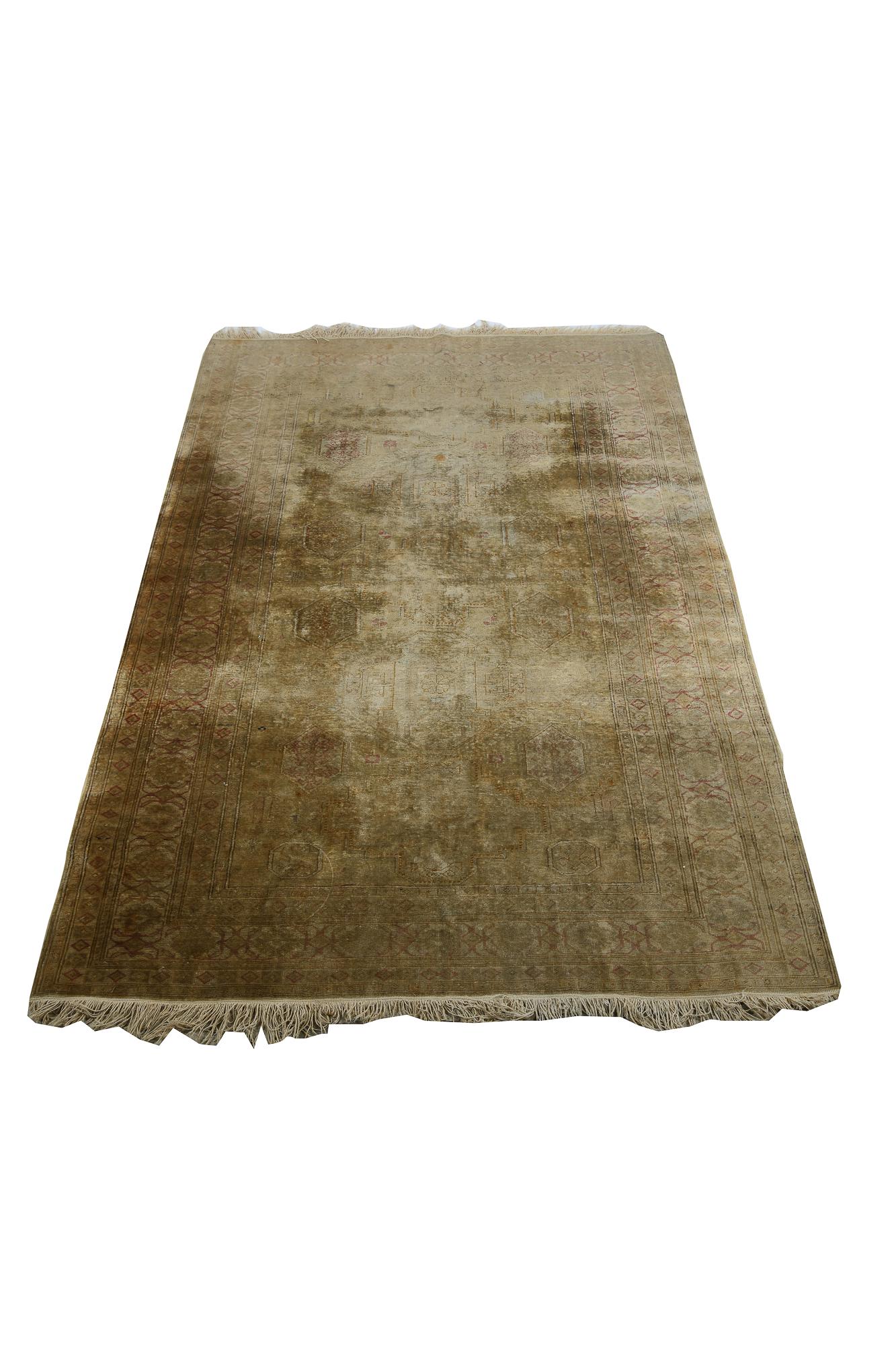 WORN PERSIAN THROW RUG: 6'2" x 3'10"