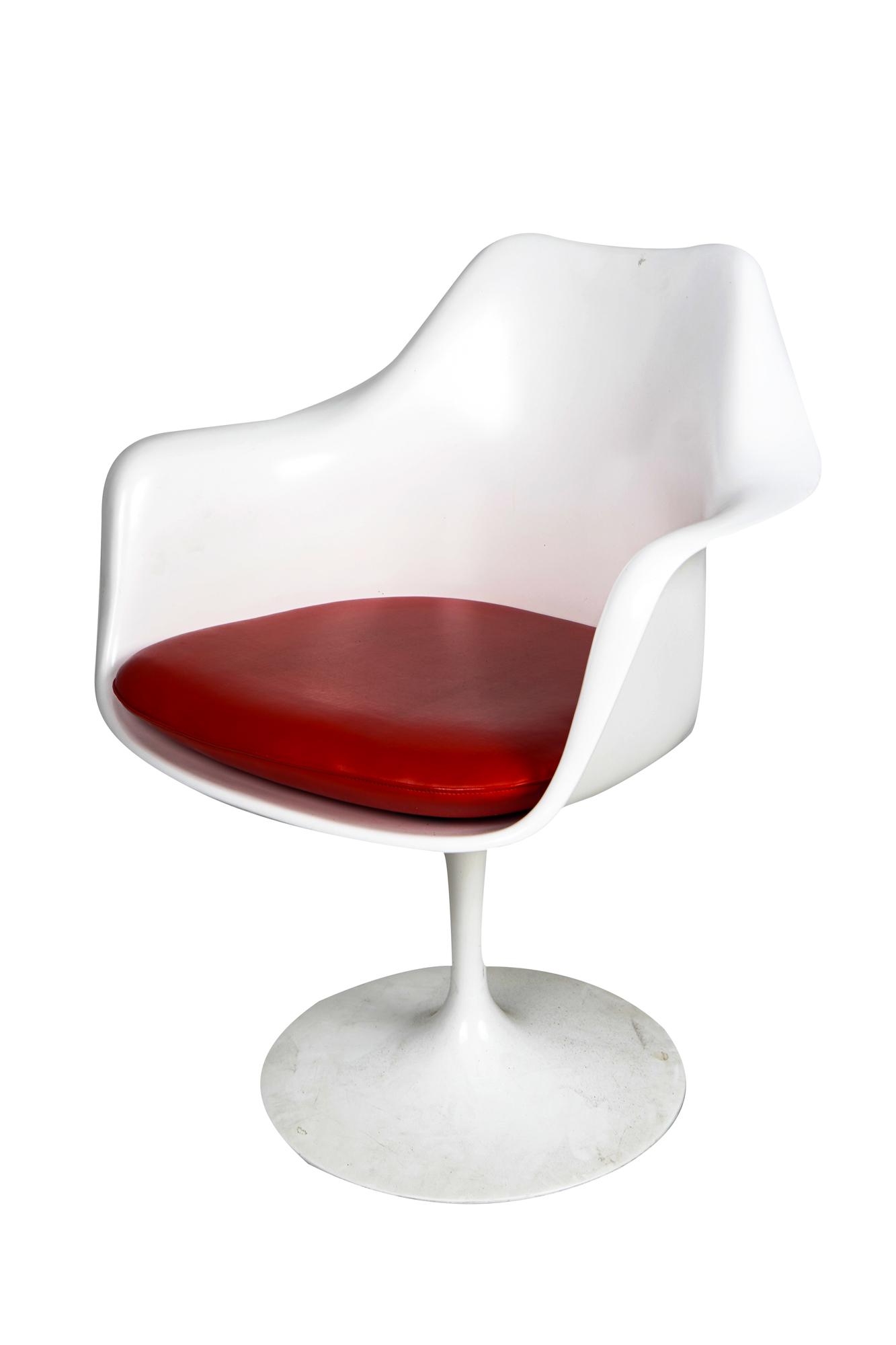 EERO SAARINEN FOR KNOLL "TULIP" CHAIR (1 of 7)