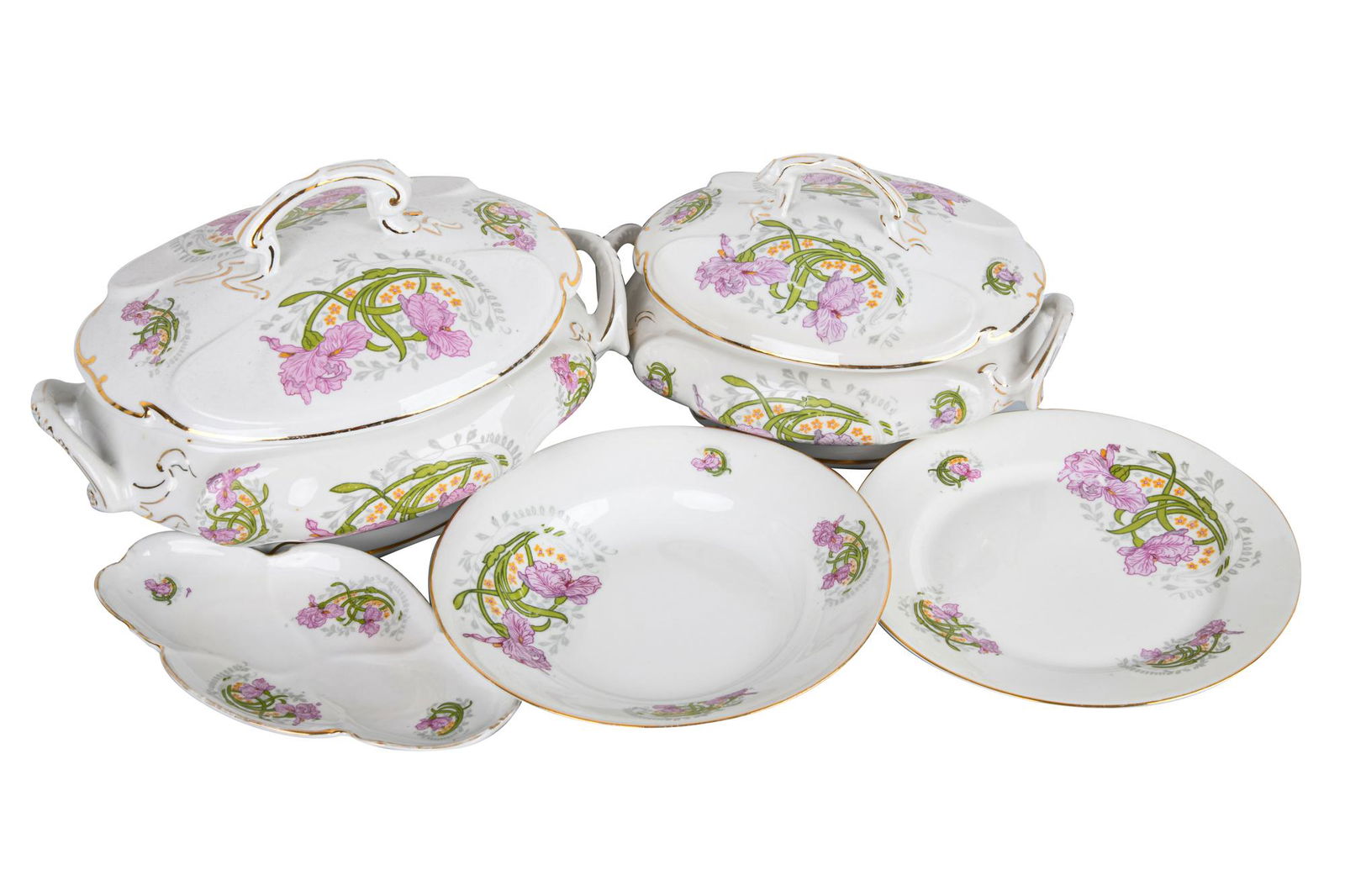 CONTINENTAL PORCELAIN DINNER SERVICE (1 of 8)