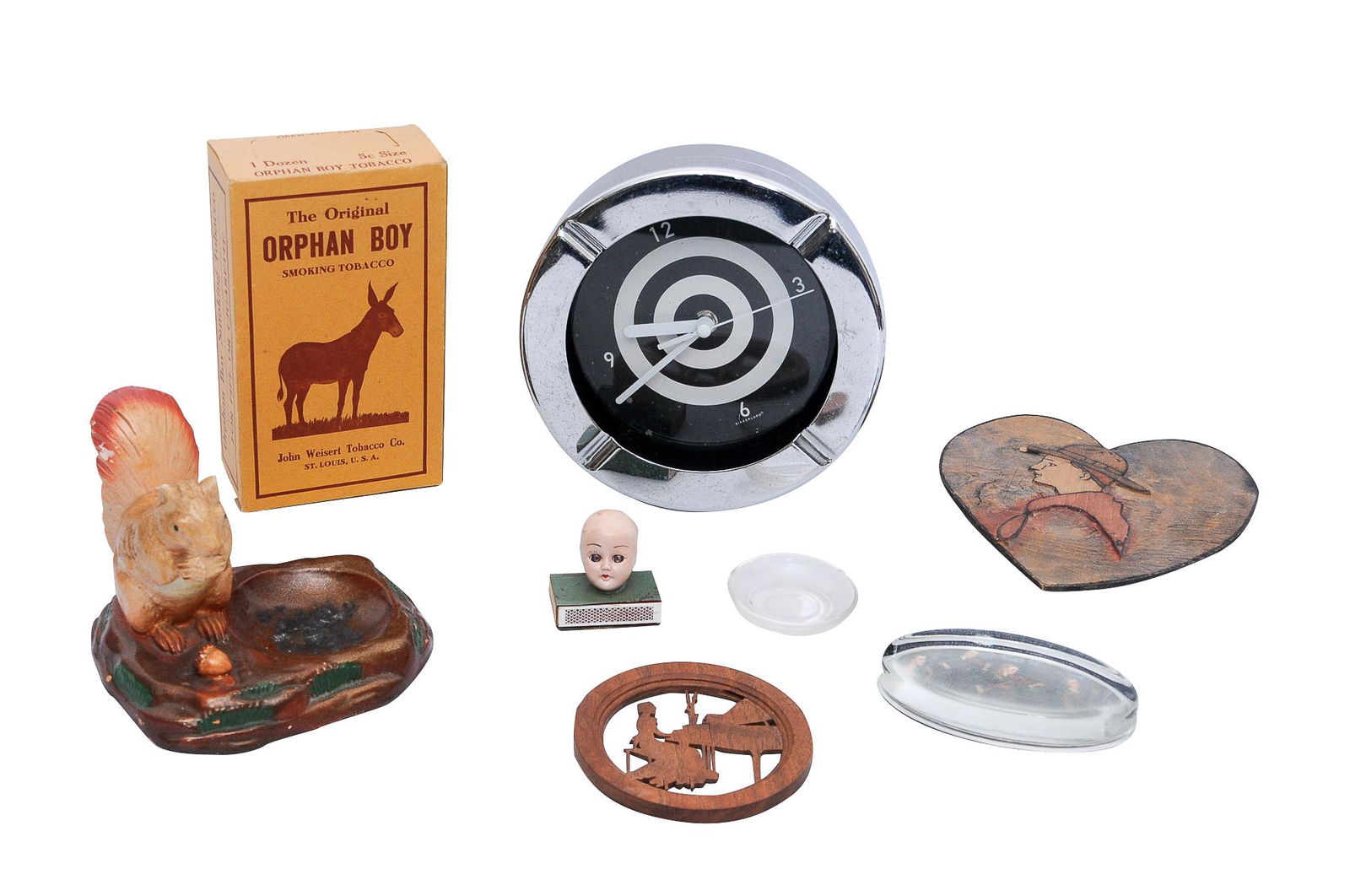 GROUP OF DECORATIVE AMERICANA ITEMS (1 of 11)