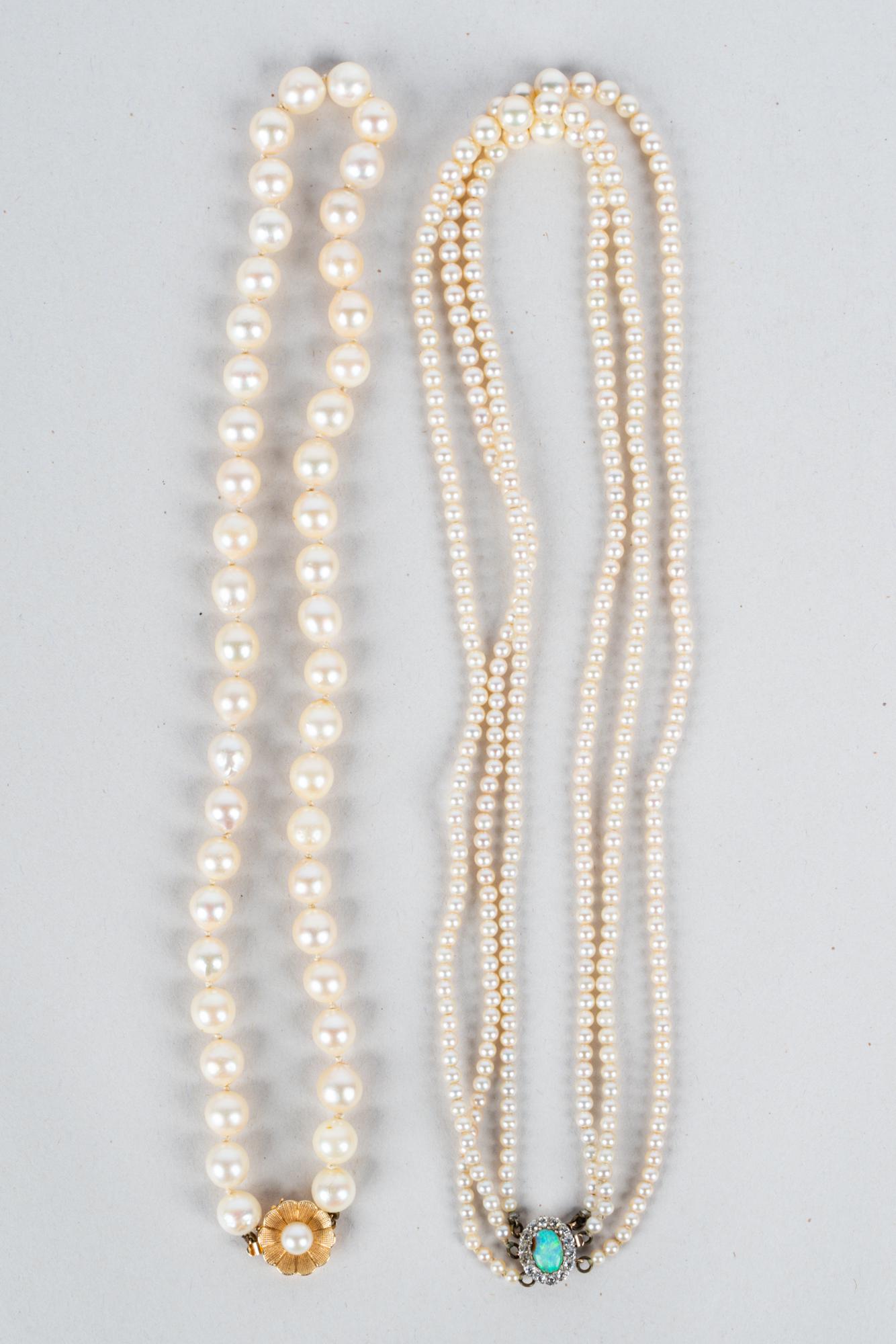 TWO ASSORTED 14 KARAT GOLD & PEARL NECKLACES (1 of 8)