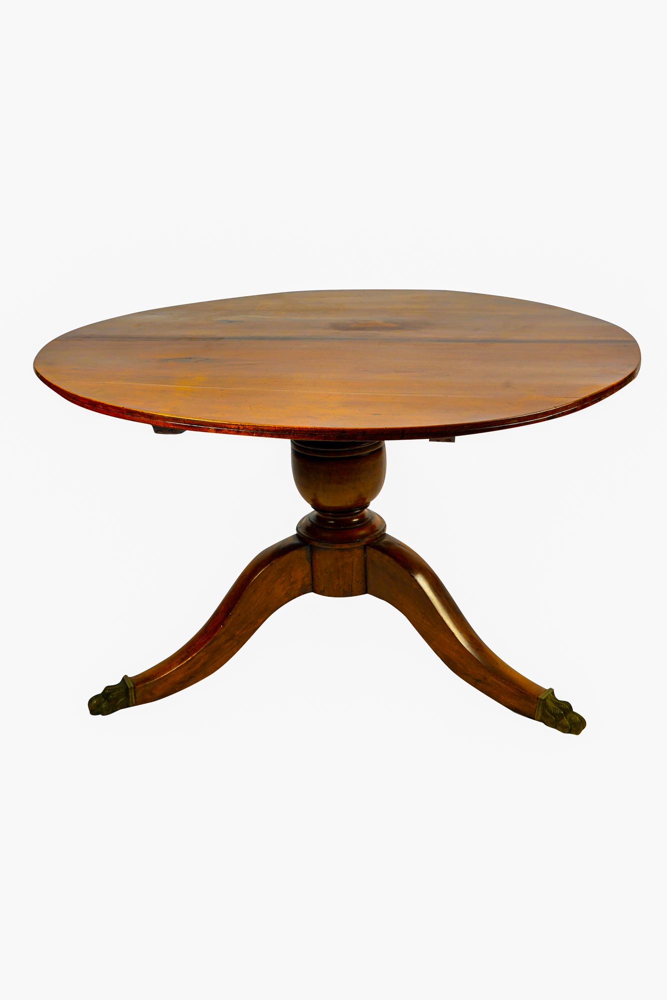 ENGLISH MAHOGANY TABLE (1 of 6)