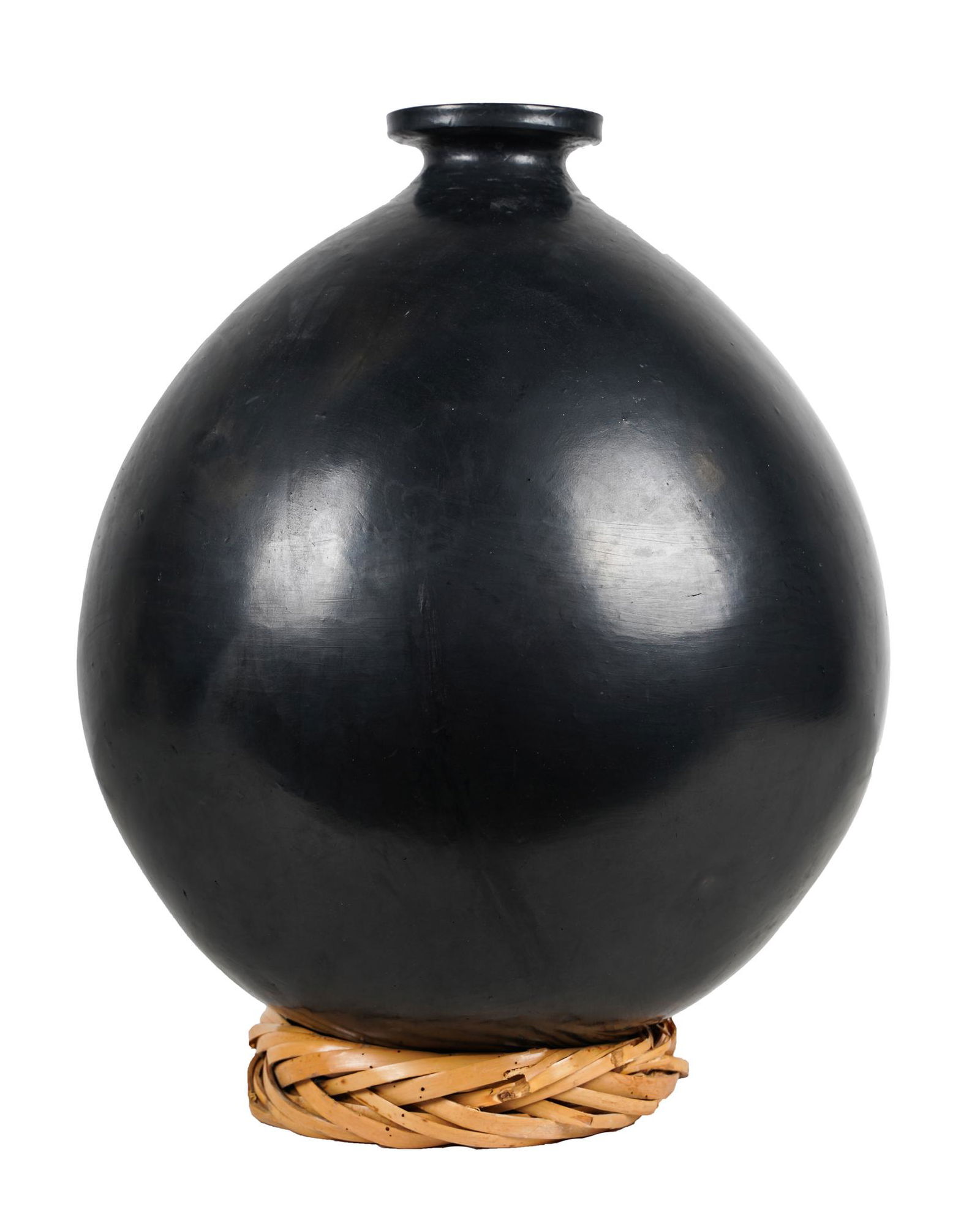 SOUTHEWEST STYLE BLACK-GLAZED CERAMIC POT (1 of 12)