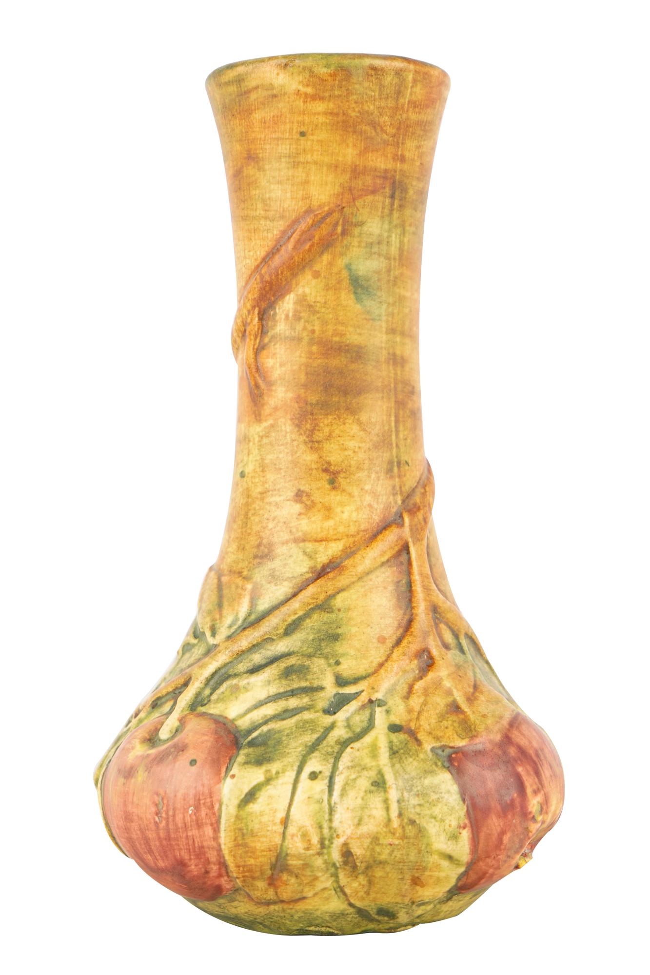 WELLER "BALDIN" BUD VASE (1 of 5)