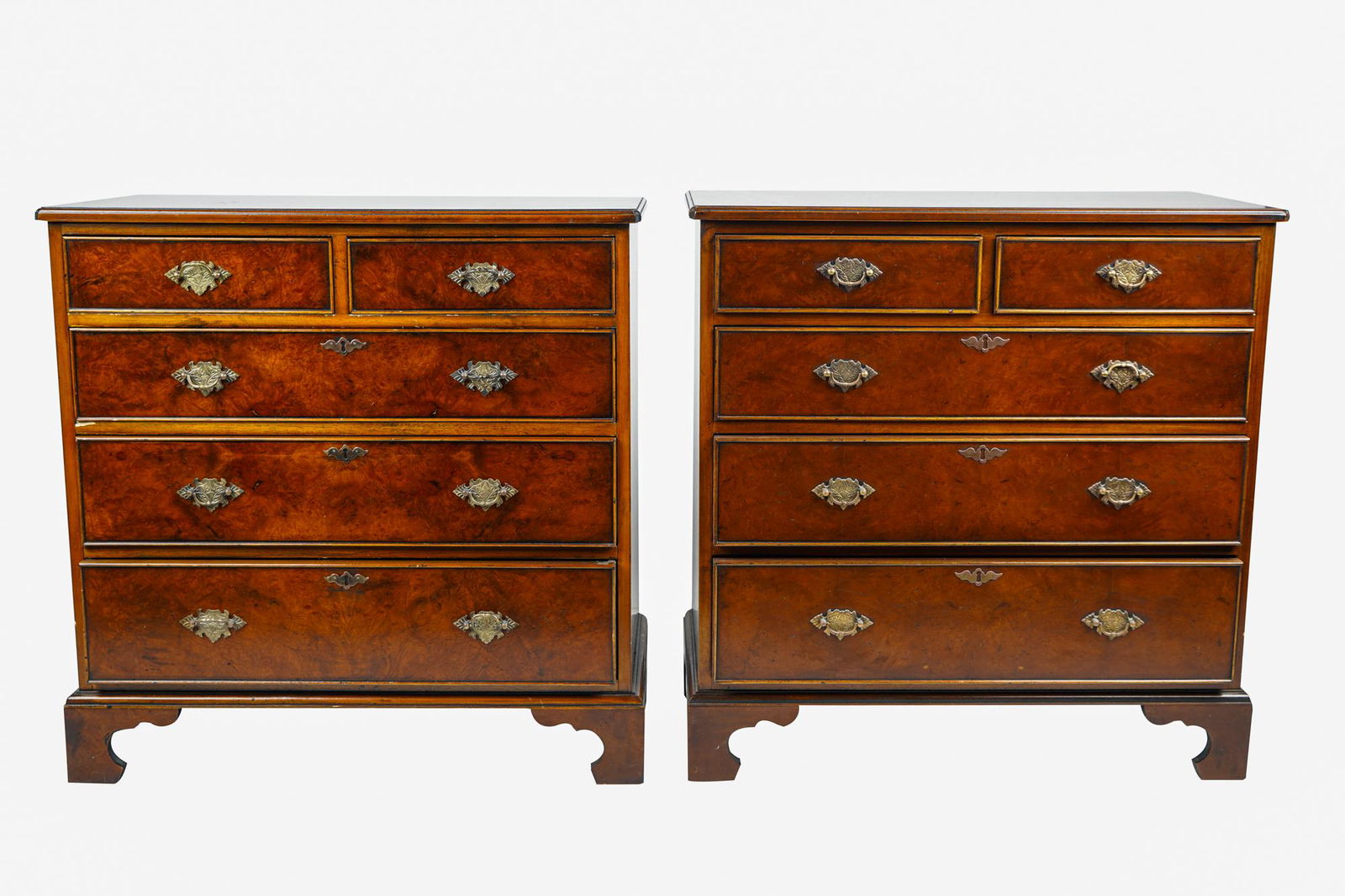 PAIR OF GEORGIAN STYLE CHESTS OF DRAWERS (1 of 8)
