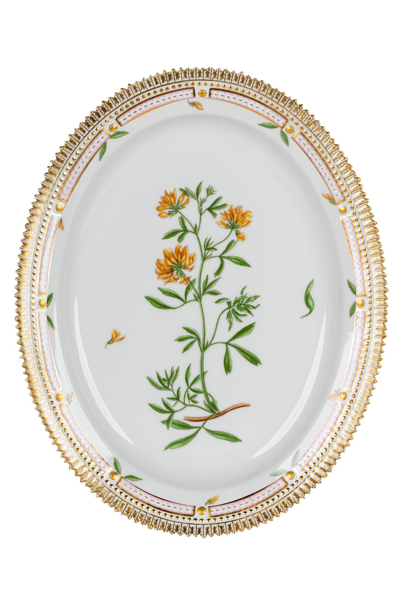 ROYAL COPENHAGEN 'FLORA DANICA' OVAL DISH (1 of 8)