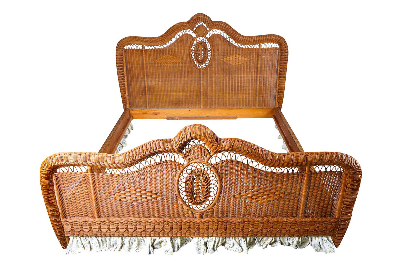 WICKER BED (1 of 10)