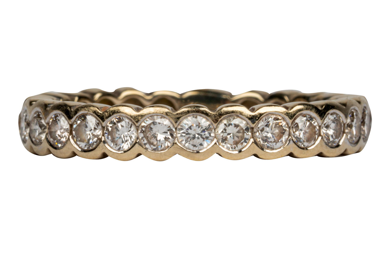 18 KARAT YELLOW GOLD & DIAMOND BAND RING (1 of 9)