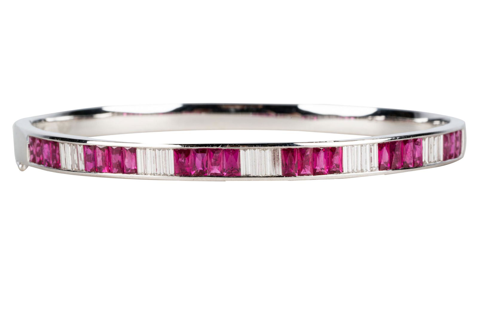 18 KARAT WHITE GOLD, DIAMOND, & RUBY BANGLE BRACELET (1 of 7)