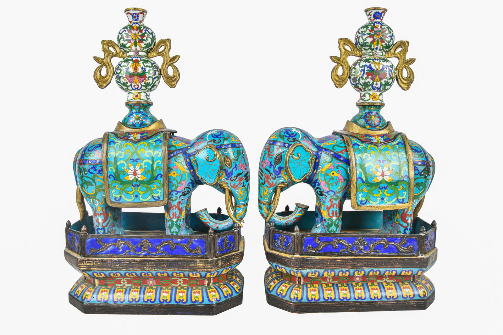 PAIR OF CHINESE CLOISONNE ELEPHANT JOSS STICKS (1 of 8)