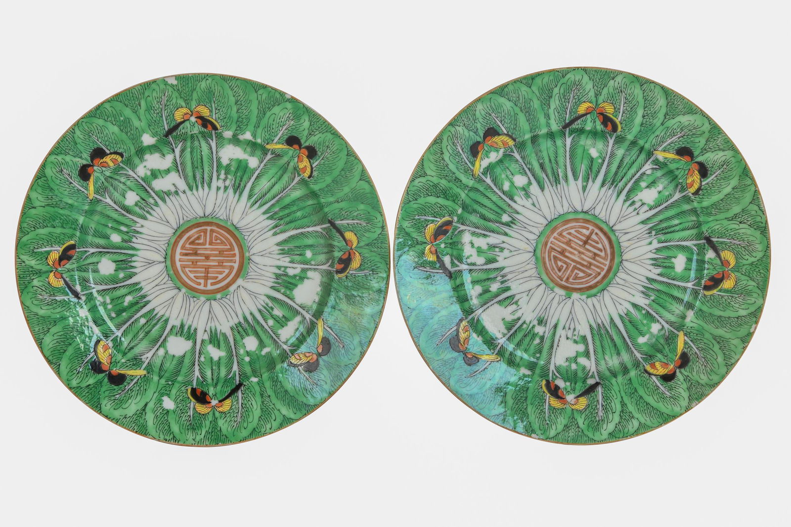 PAIR OF CHINESE EXPORT PORCELAIN DISHES (1 of 7)