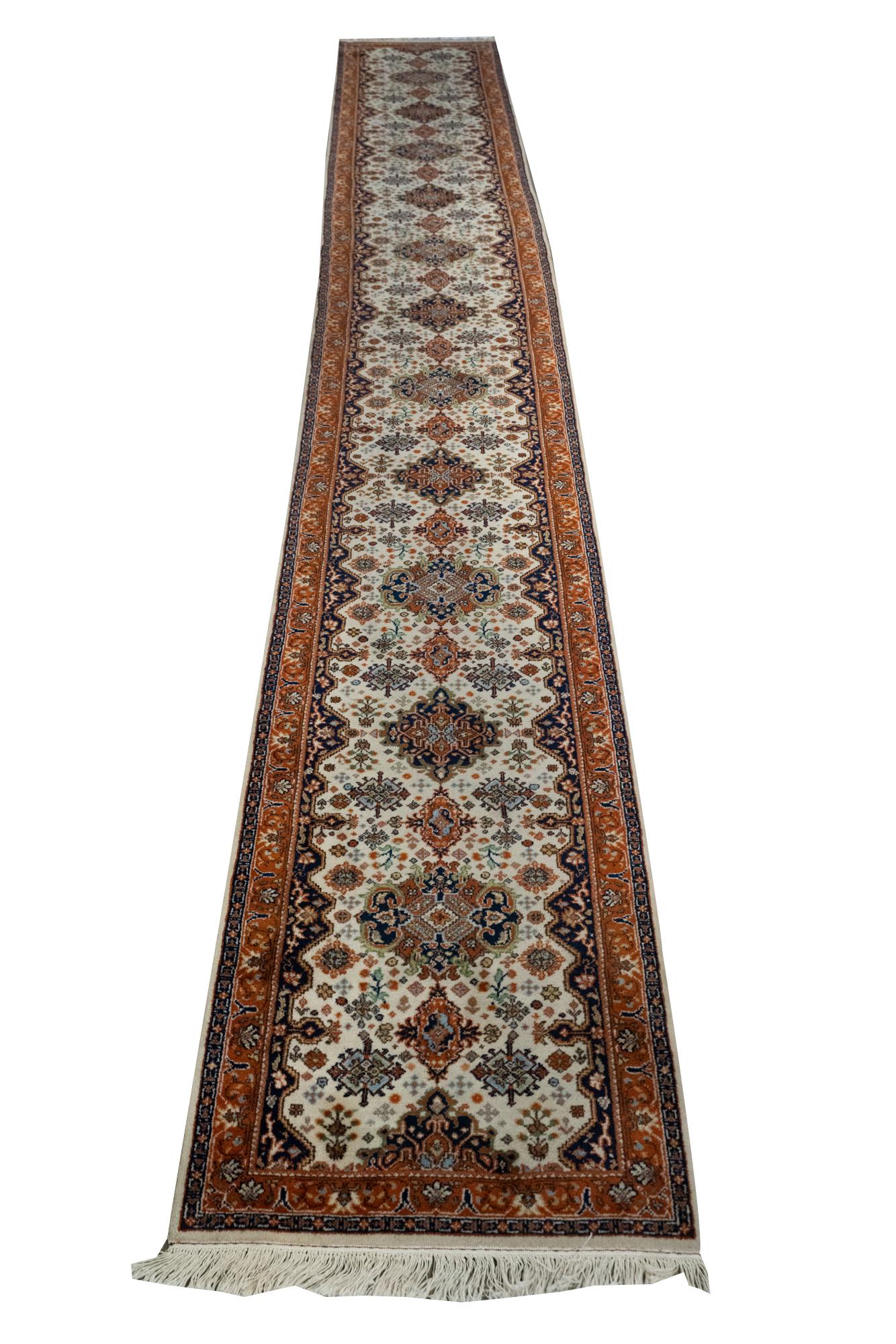 PERSIAN STYLE RUNNER (1 of 10)