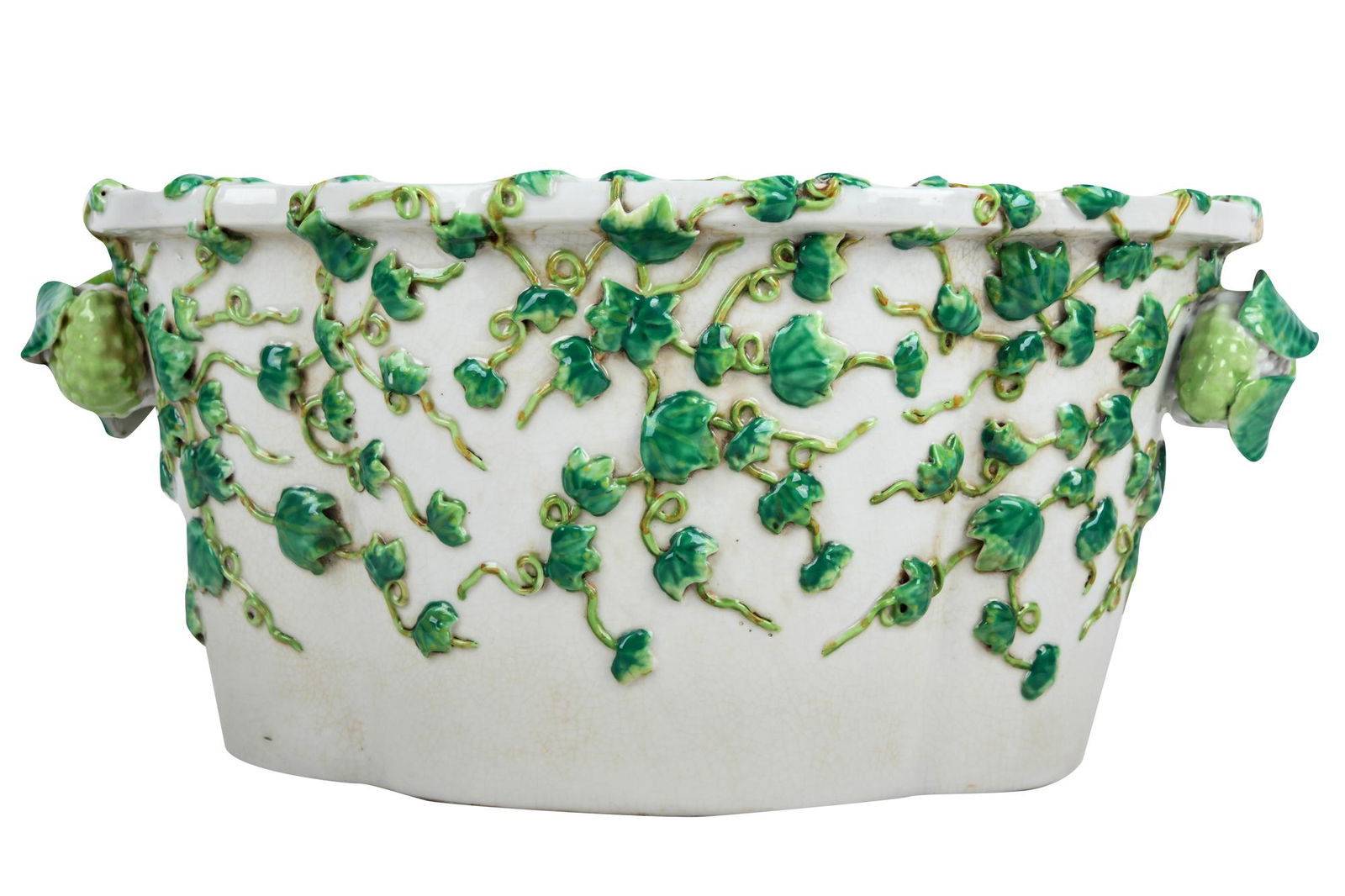 CHINESE EXPORT PORCELAIN JARDINIERE (1 of 8)