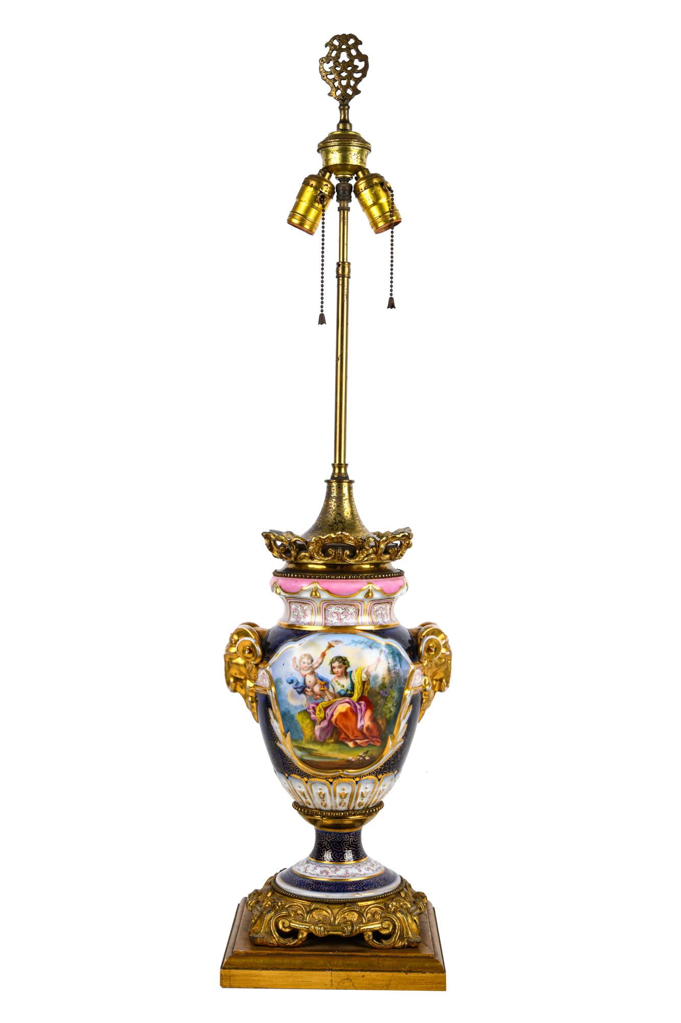 CONTINENTAL PORCELAIN URN (1 of 7)