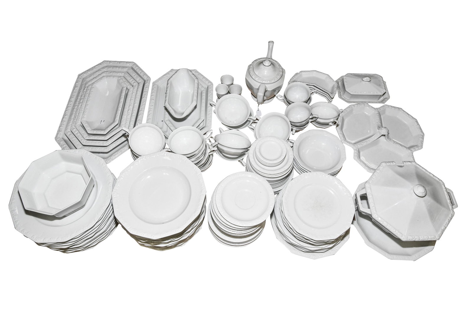 ROSENTHAL PORCELAIN DINNER SERVICE: comprising 1 teapot, 1 butter dish, 1 gravy boat, 1 tureen, 3 teacups, 16 coffee cups, 6 ice cream cups, 3 egg holders, 1 meat platter, 1 divided dish, 5 nesting trays, 4 small condiment dishes , 6 bo