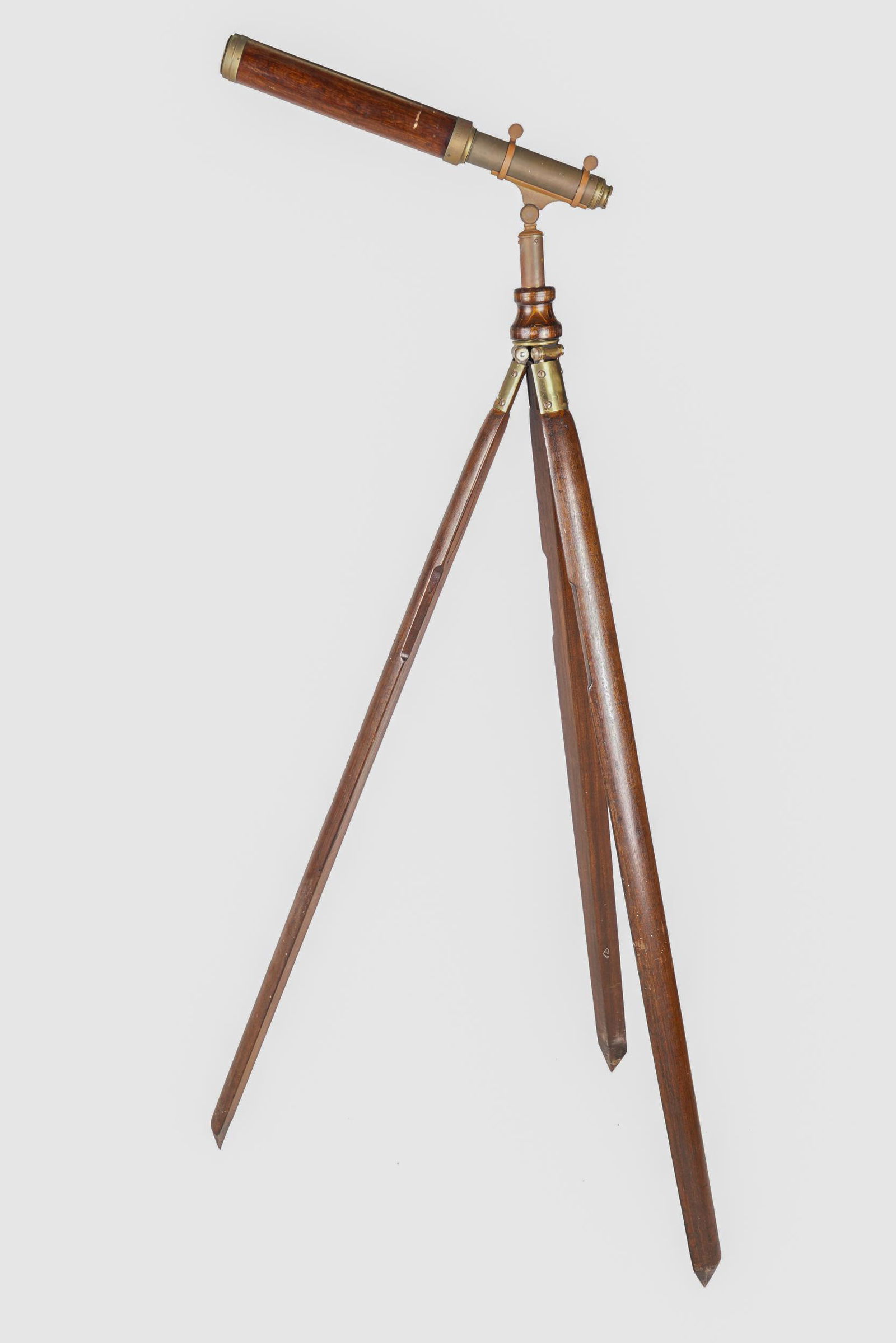 TELESCOPE ON STAND (1 of 11)