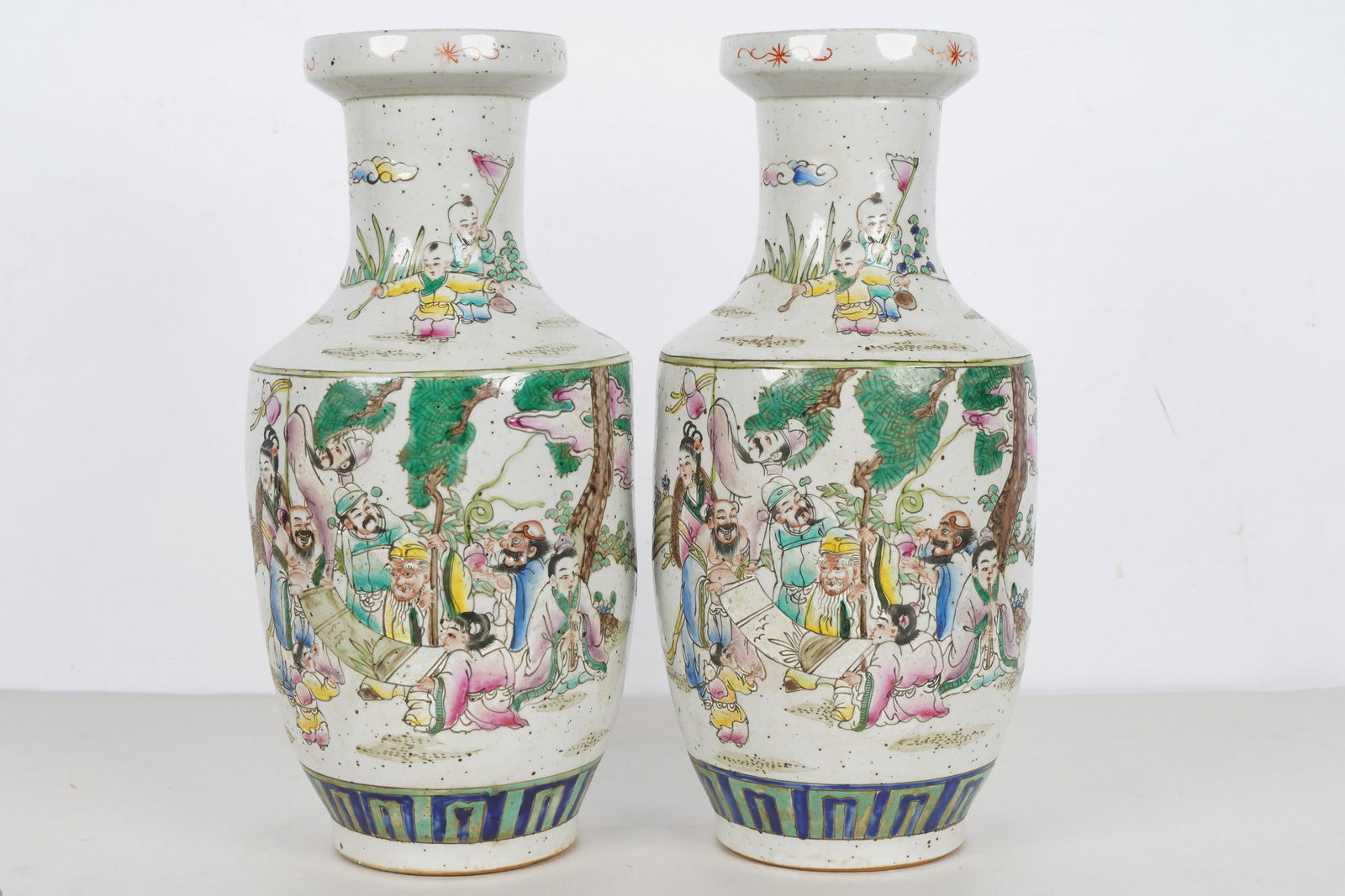 PAIR OF CHINESE POLYCHROME PORCELAIN VASES (1 of 11)