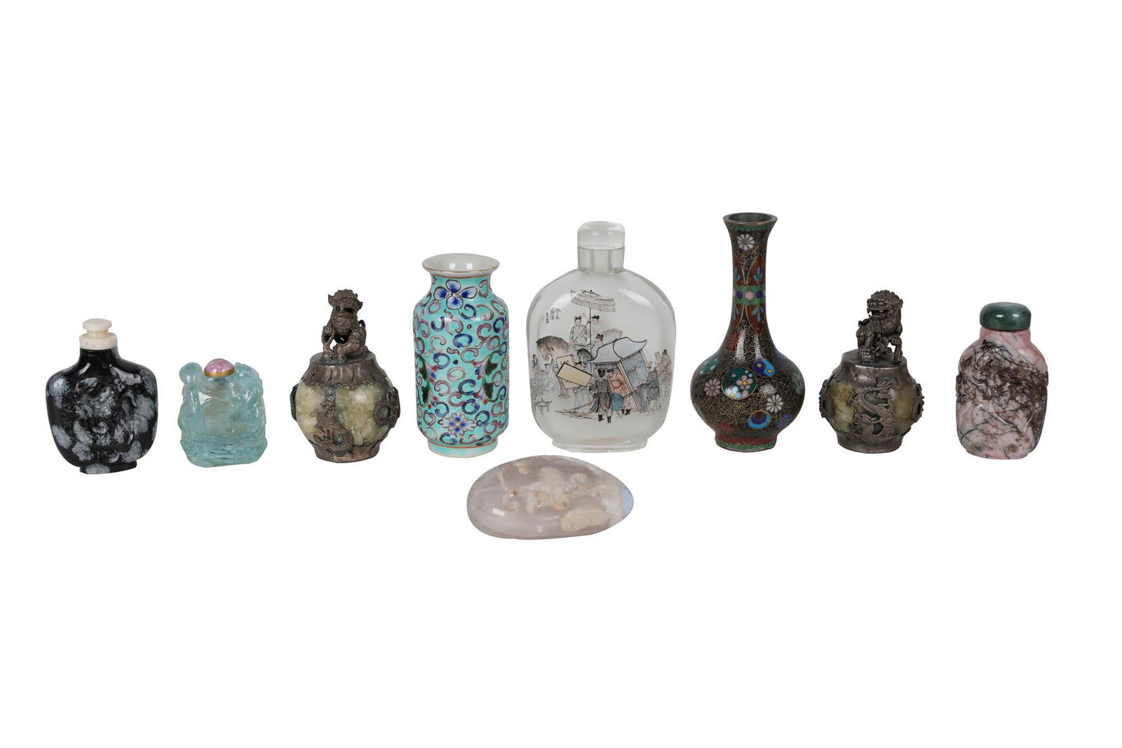 COLLECTION OF CHINESE SNUFF BOTTLES &  MINIATURES (1 of 10)