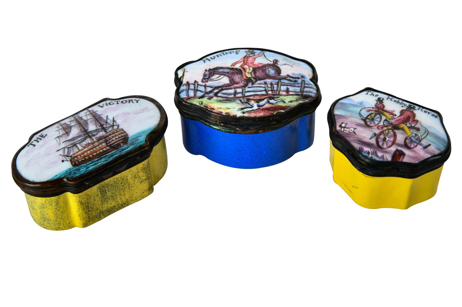THREE ENAMEL BATTERSEA BOXES (1 of 5)