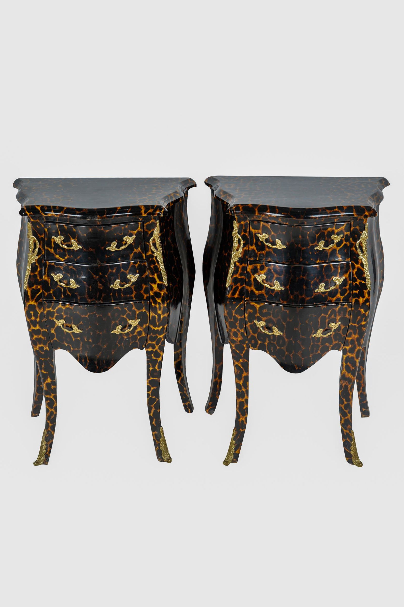 PAIR OF LOUIS XV STYLE PETITE COMMODES (1 of 10)