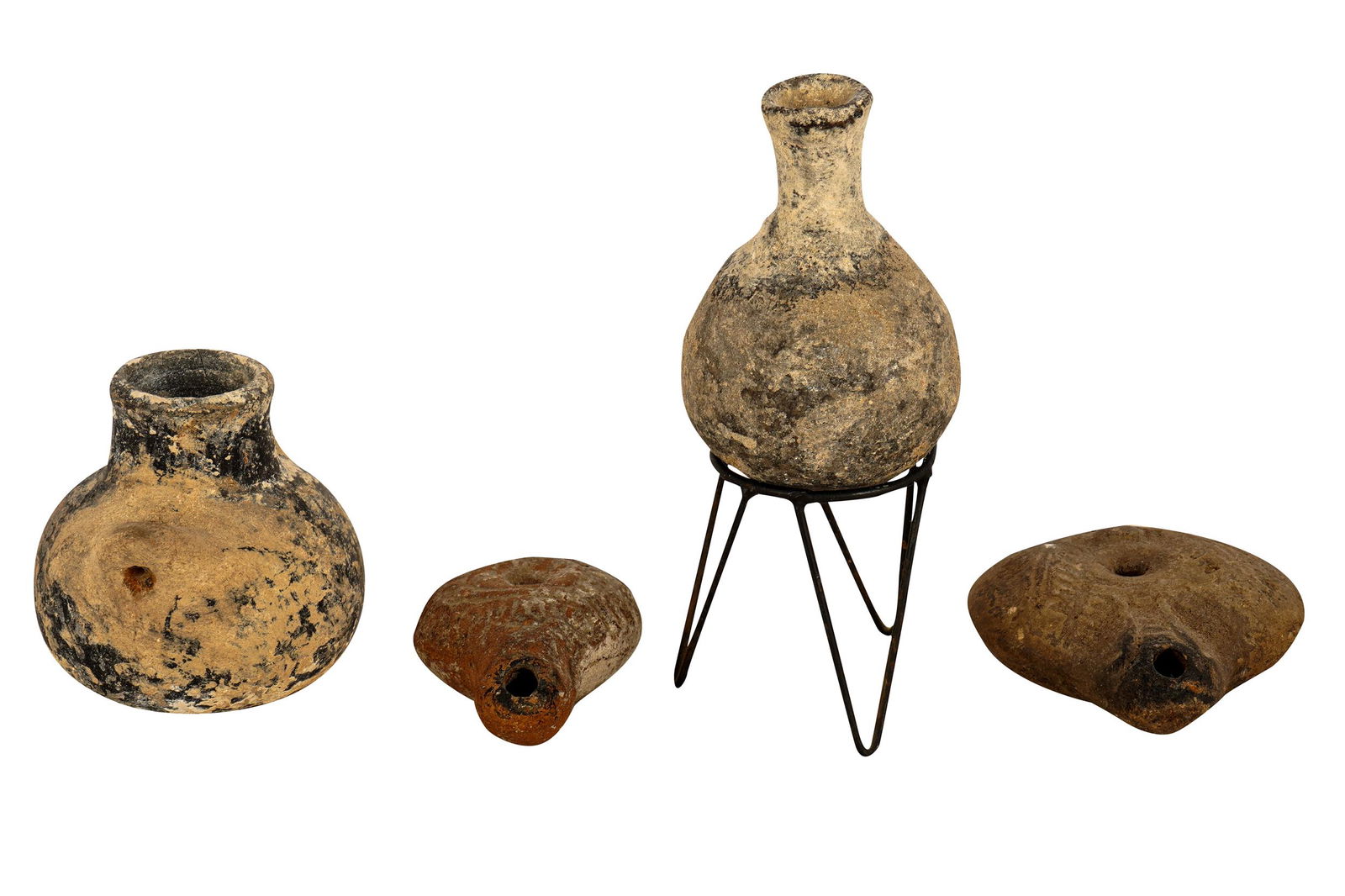 FOUR ASSORTED PRIMITIVE STYLE POTTERY VESSELS (1 of 9)
