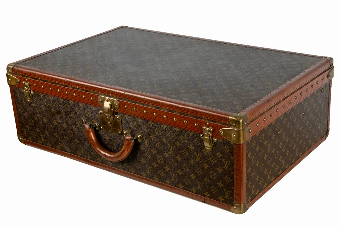 LOUIS VUITTON HARD CASE TRUNK (1 of 15)