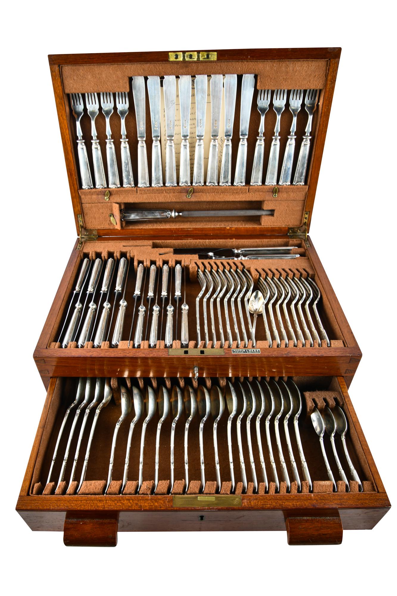 GEORGE V STERLING FLATWARE SERVICE (1 of 8)