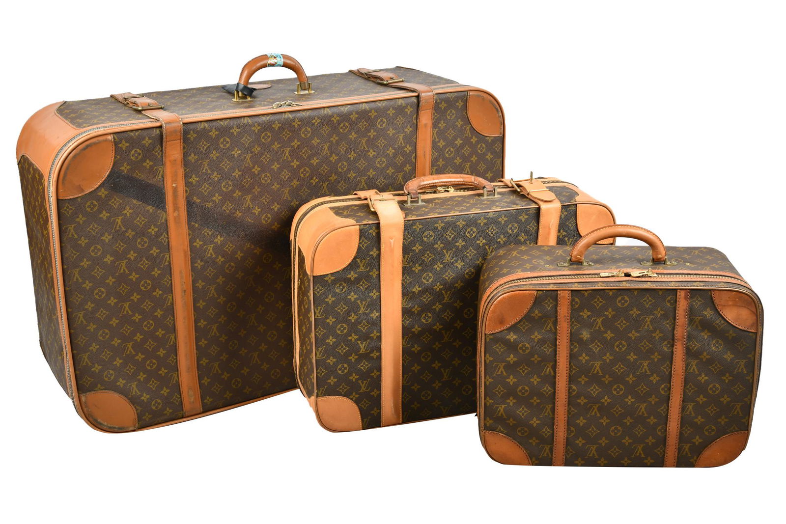 GROUP OF THREE LOUIS VUITTON SOFT CASE SUITCASES (1 of 11)