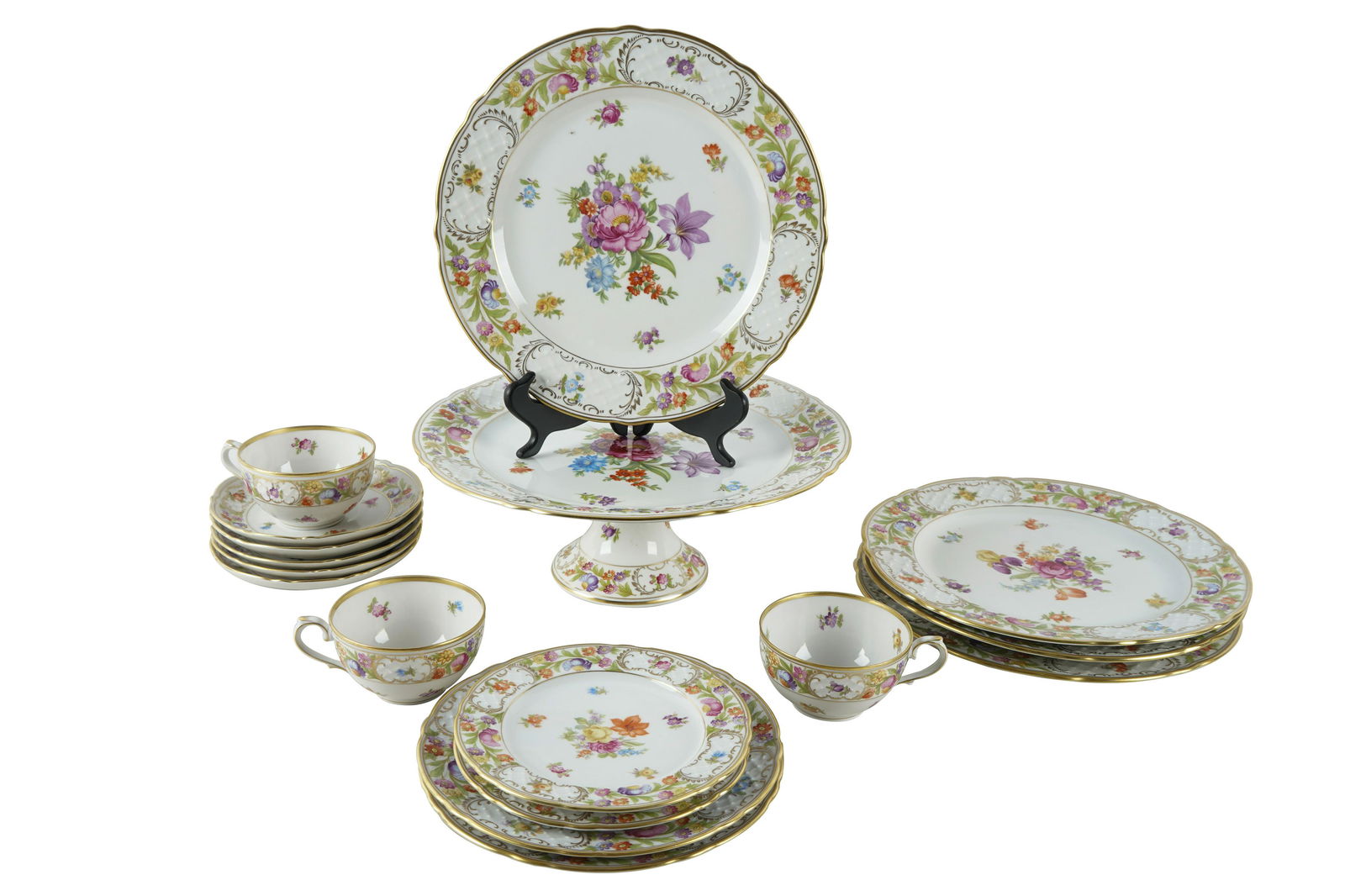 SET OF SCHUMANN "DRESDEN FLOWERS" DINNERWARE (1 of 12)