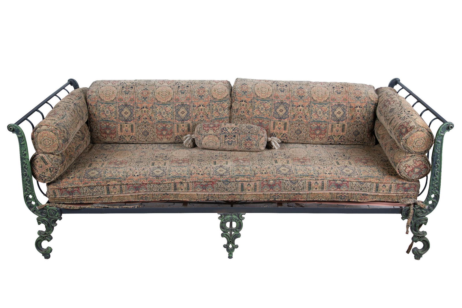 FRENCH IRON DAYBED (1 of 10)