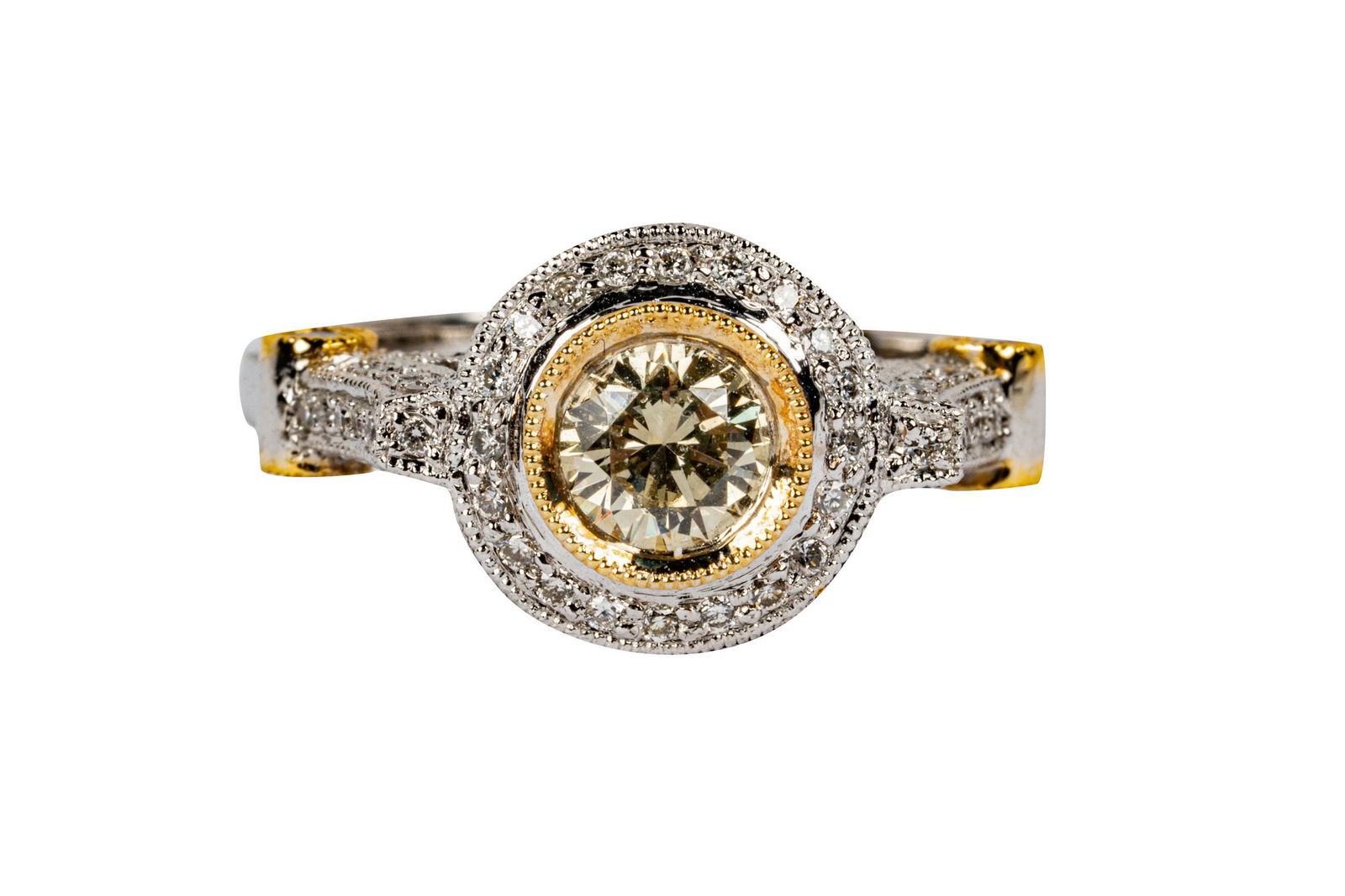 18 KARAT GOLD & DIAMOND RING (1 of 7)