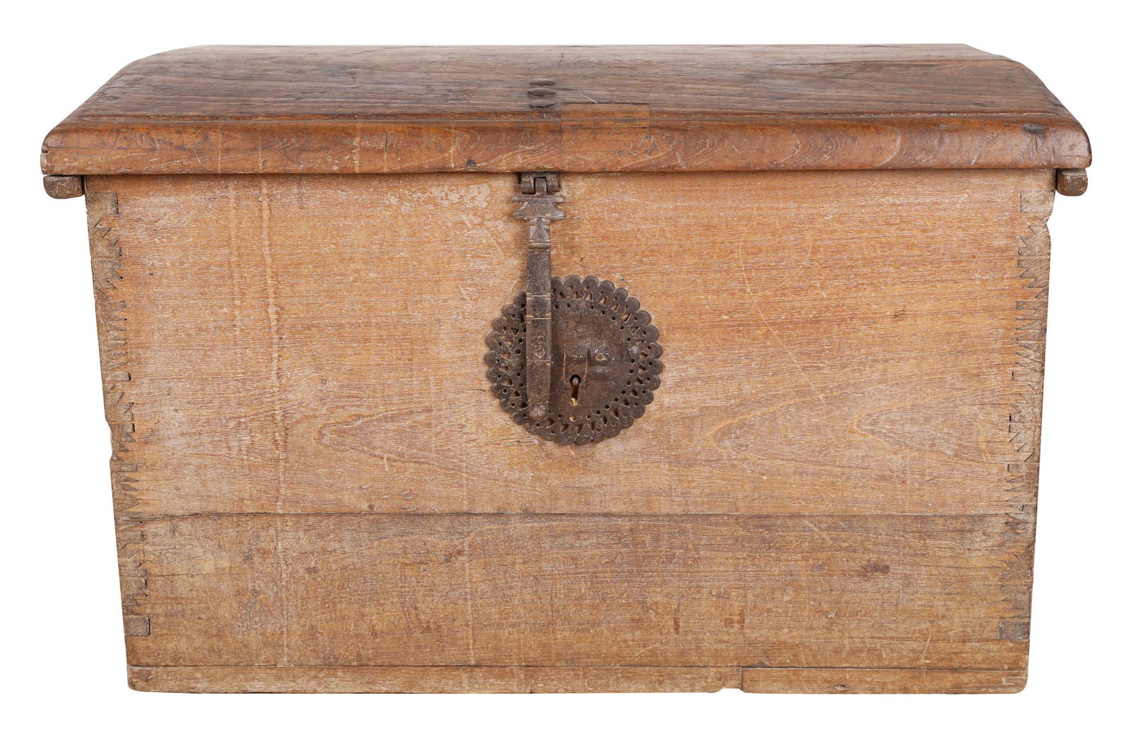 MEXICAN COLONIAL TRUNK (1 of 9)