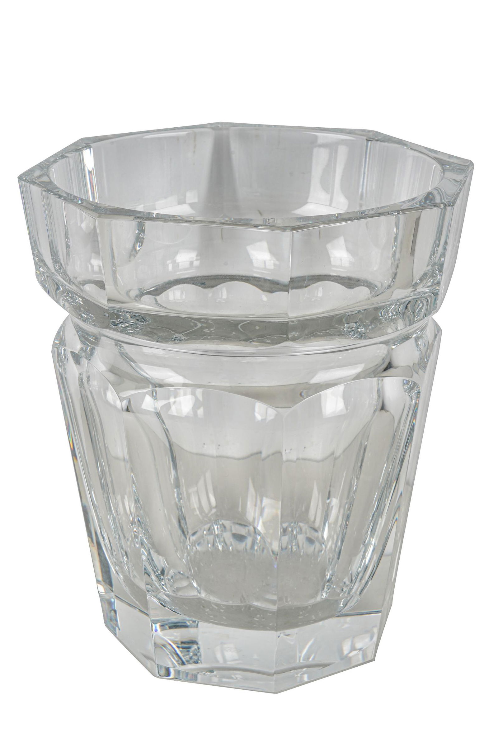 BACCARAT CRYSTAL VASE (1 of 9)