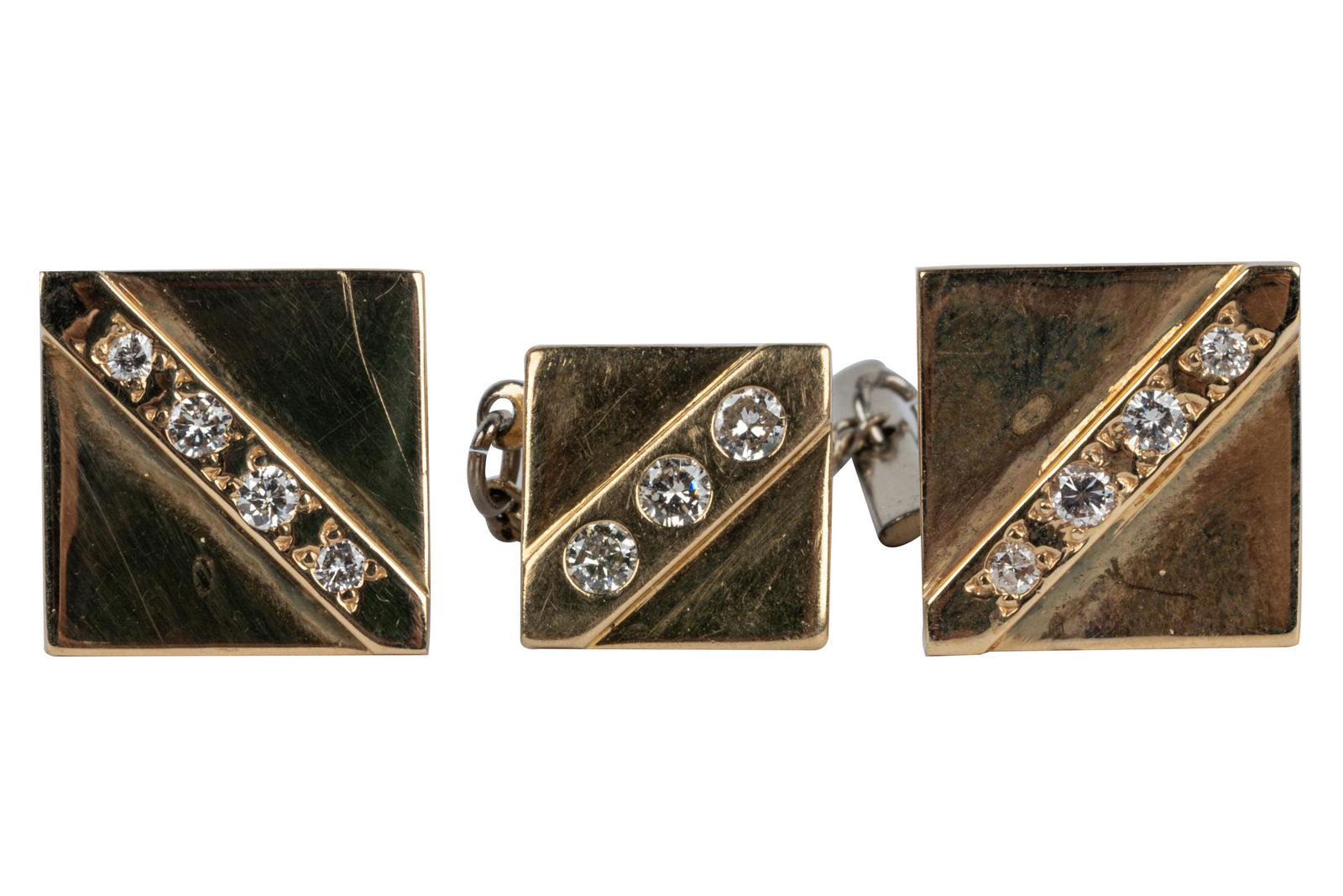 14 KARAT YELLOW GOLD & DIAMOND GENTLEMAN'S DRESSING SET (1 of 6)