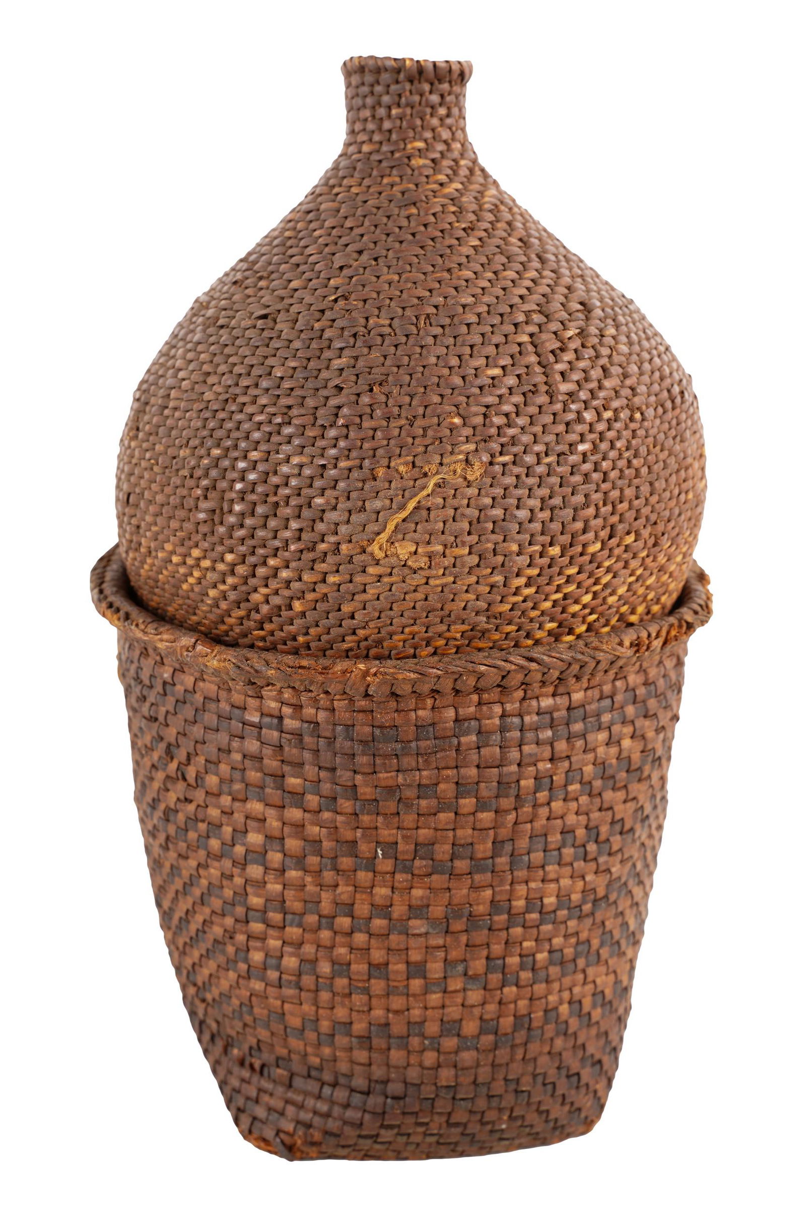 TWO NATIVE AMERICAN BASKETRY VESSELS (1 of 9)