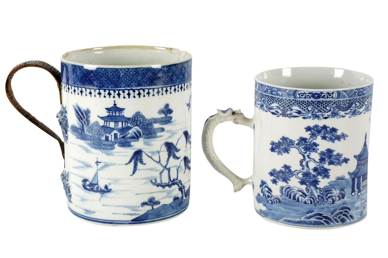 TWO CHINESE EXPORT PORCELAIN MUGS (1 of 12)