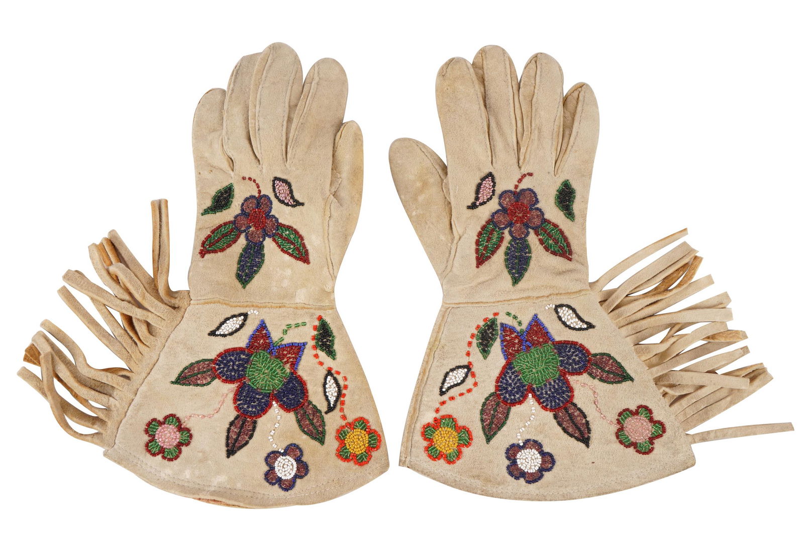 PAIR OF NATIVE AMERICAN GLOVES (1 of 12)
