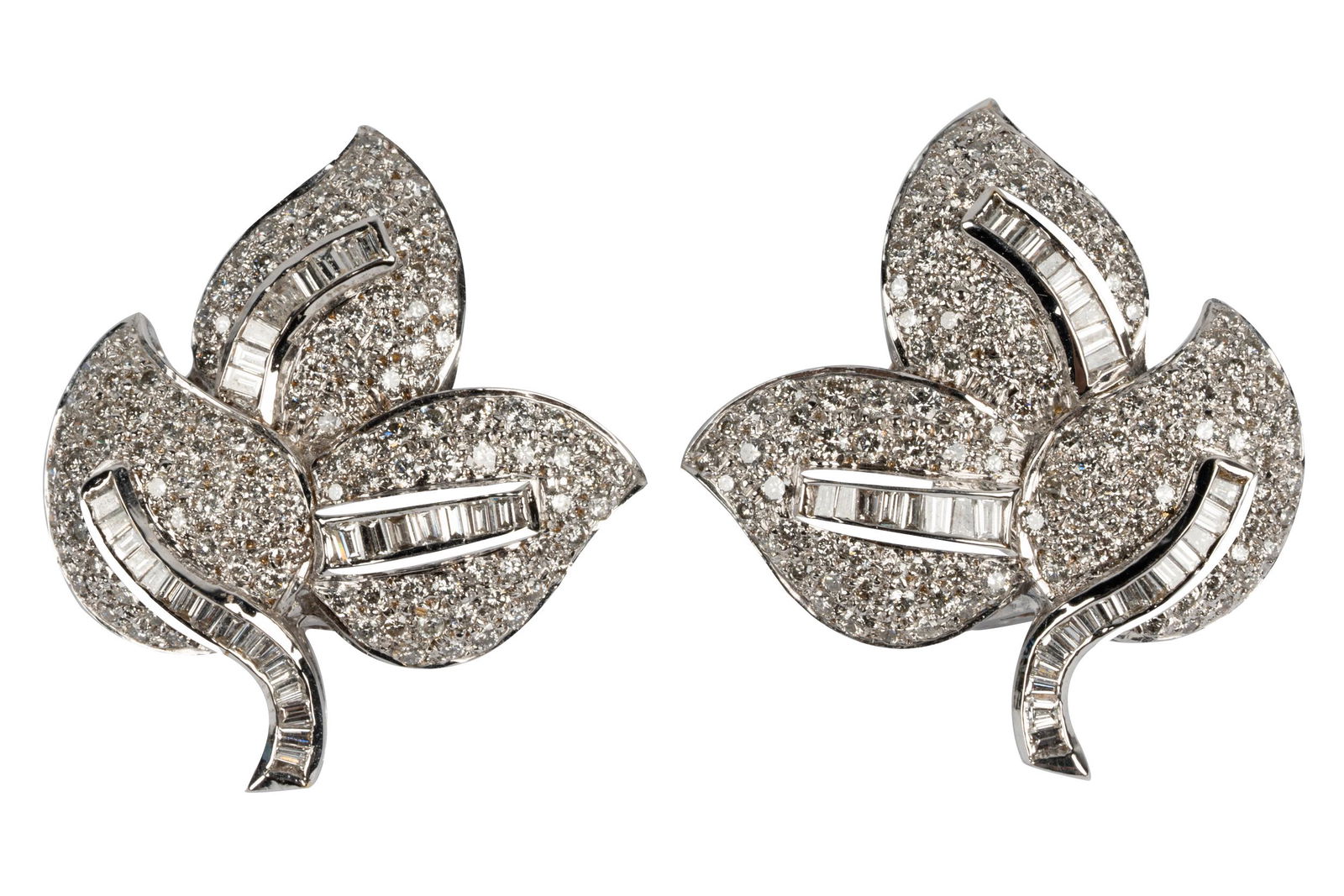 PAIR OF 18 KARAT WHITE GOLD & DIAMOND LEAF EARRINGS (1 of 12)